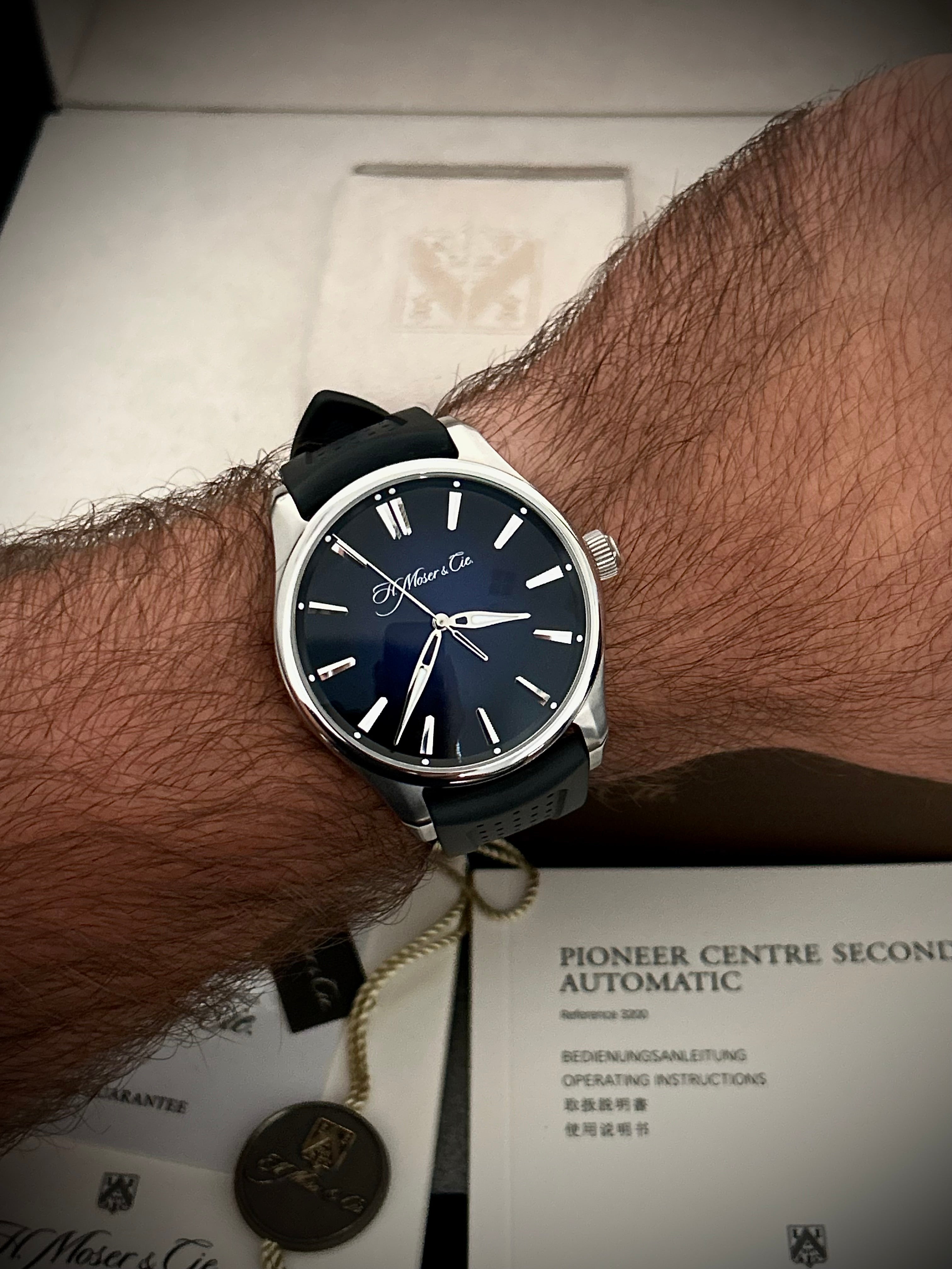 2018 H. MOSER & CIE PIONEER CENTRE SECONDS, 3200-100, FULL SET, INC GST