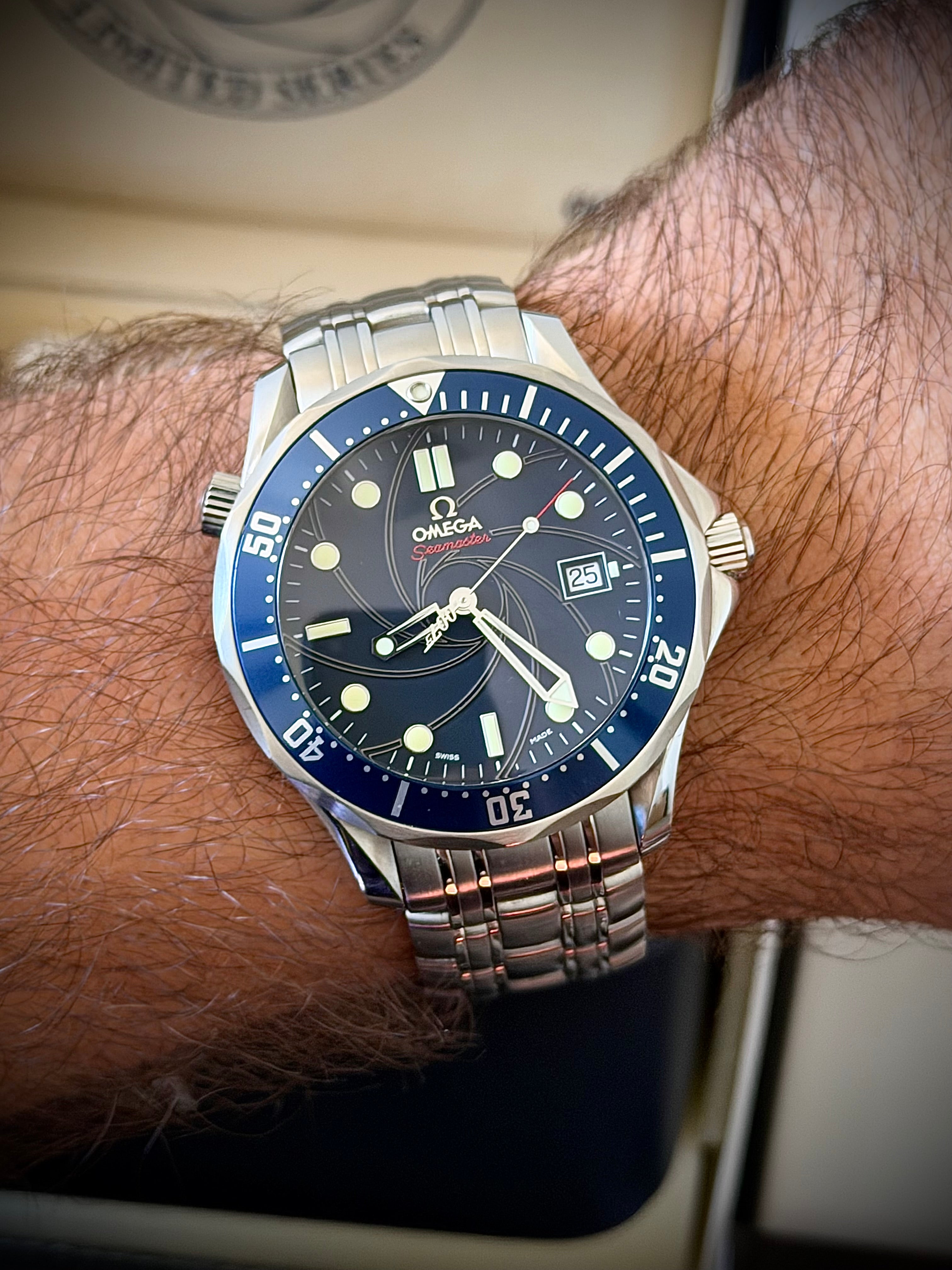 2007 OMEGA SEAMASTER PROFESSIONAL 300M “CASINO ROYALE” 007, 2226.80, FULL SET, INC GST