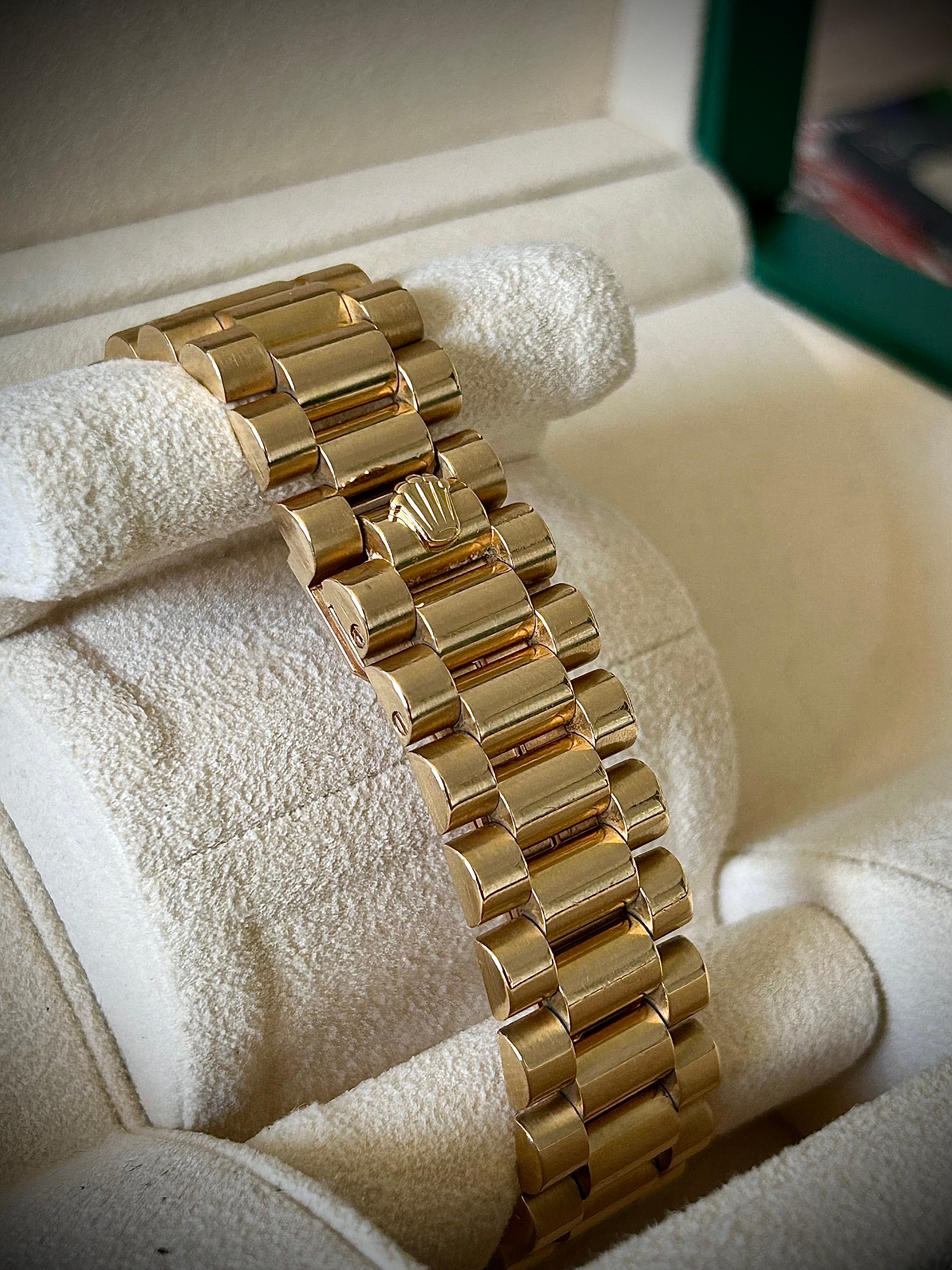 1982 ROLEX DAY-DATE, 18038, BOX AND PAPERS, INC GST