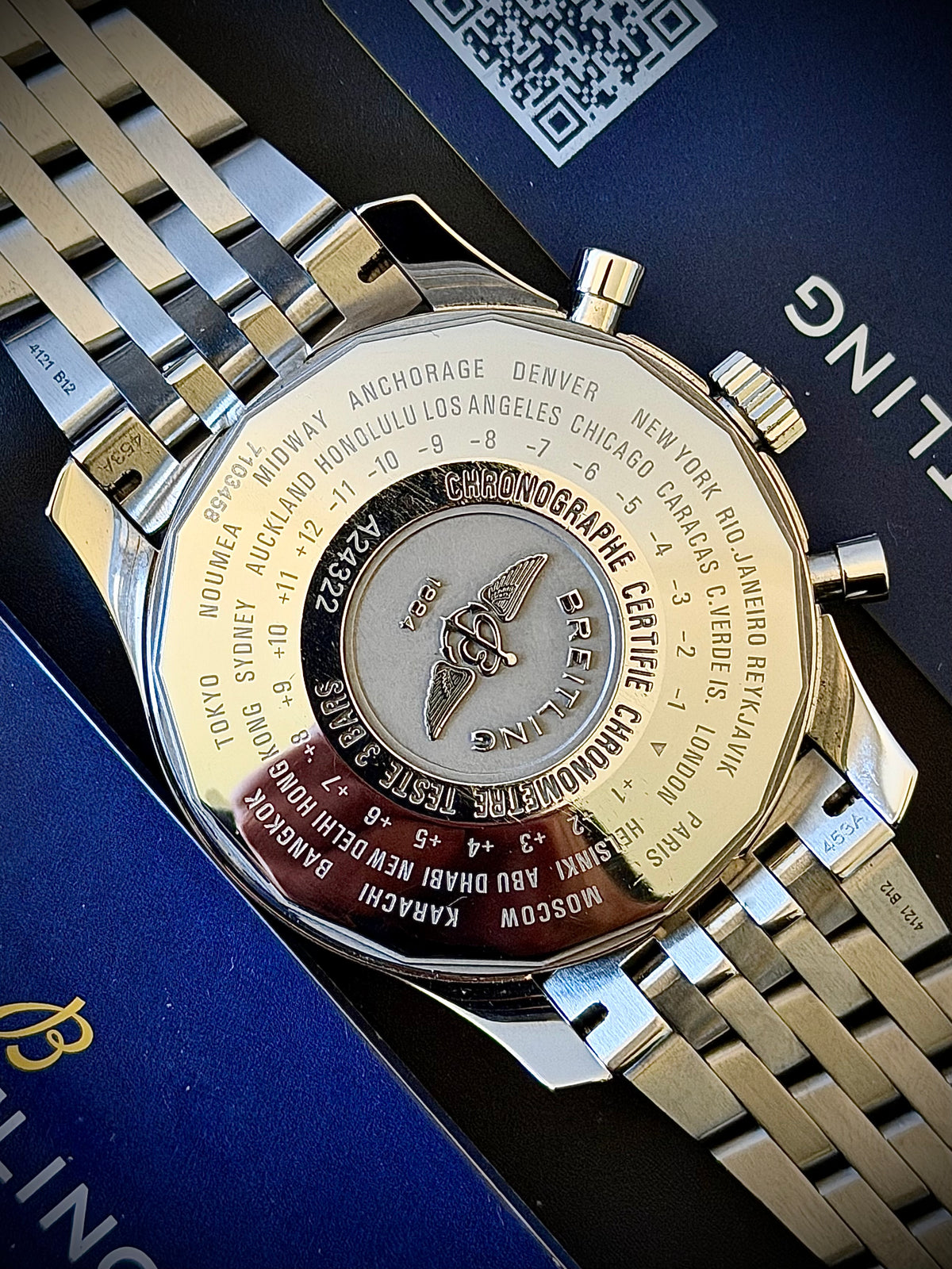 2020 BREITLING NAVITIMER WORLD, A24322, BLACK DIAL, STEEL BRACELET, BOX & PAPERS, INC GST