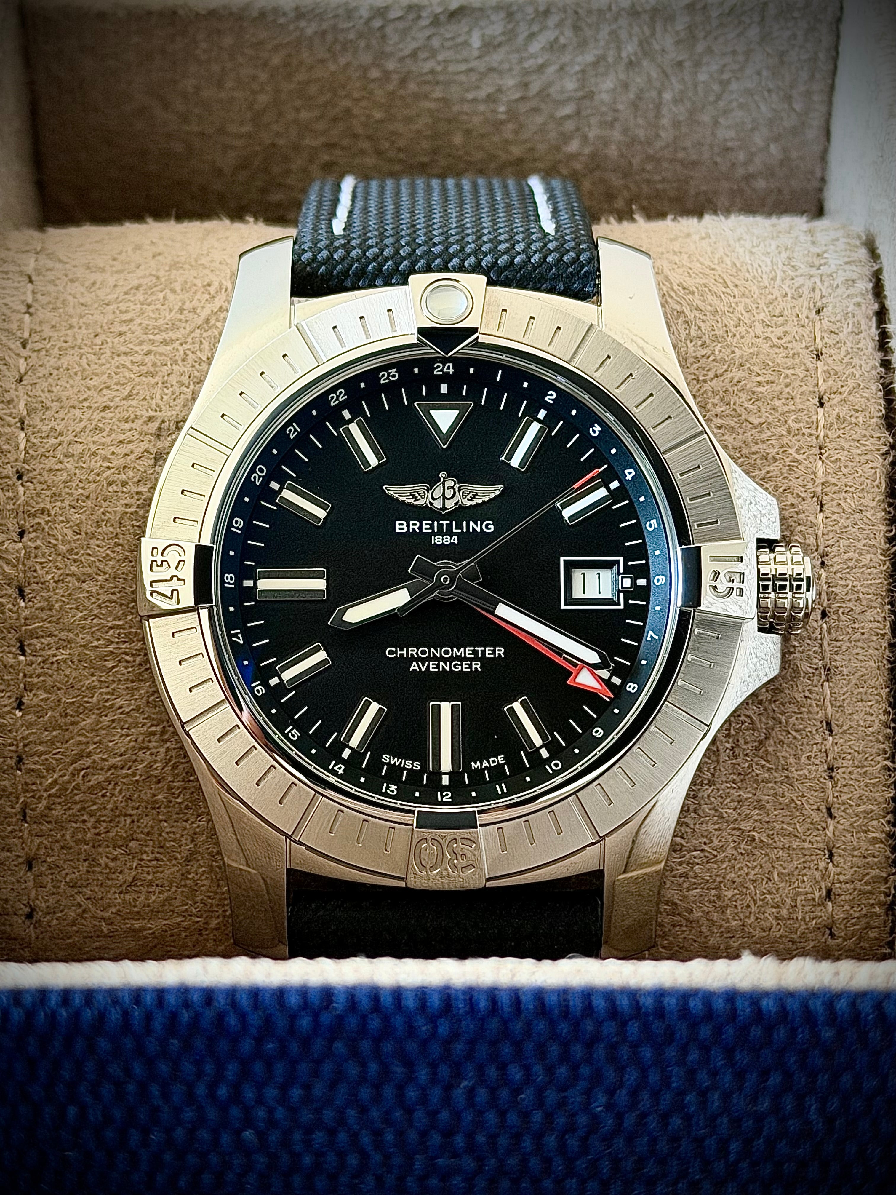 2025 BREITLING AVENGER GMT 43, A32397101B1X1, BOX & JOMASHOP WARRANTY, INC GST