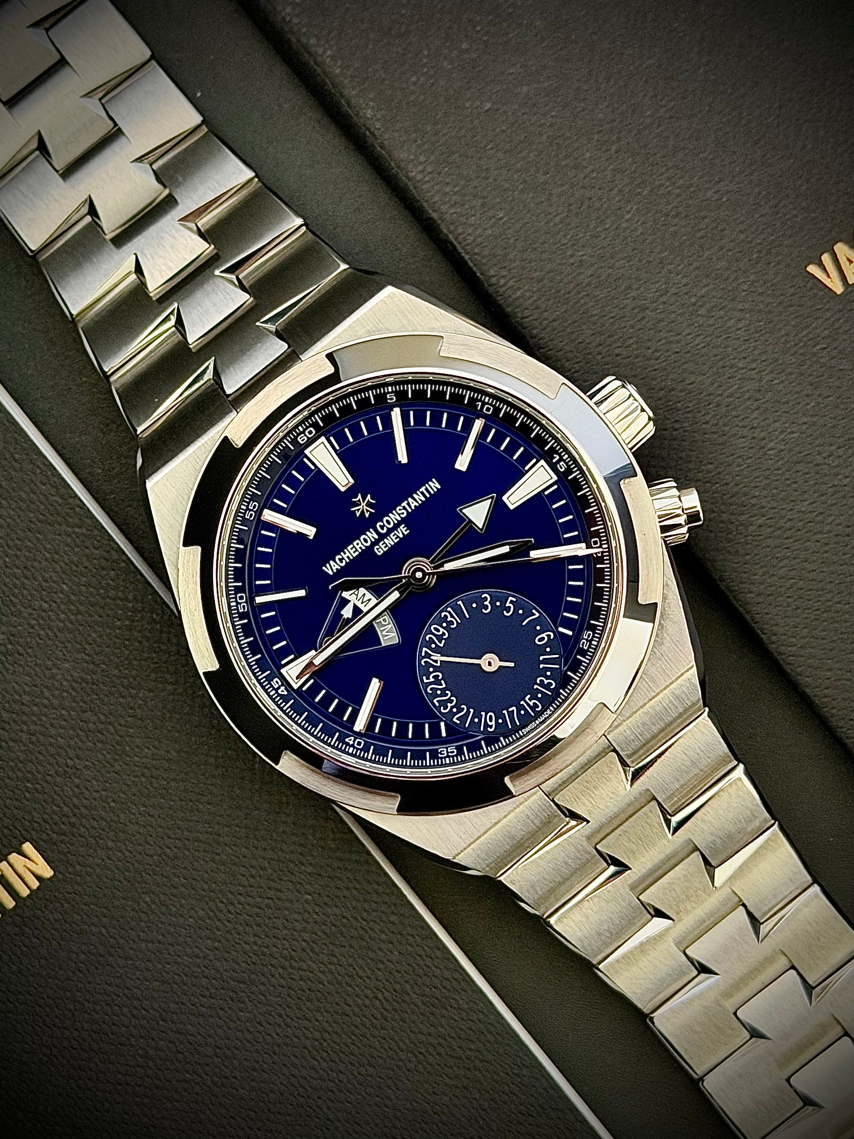 2020 VACHERON CONSTANTIN OVERSEAS DUAL TIME, BLUE DIAL, 7900V/110A-B546, FULL SET, INC GST
