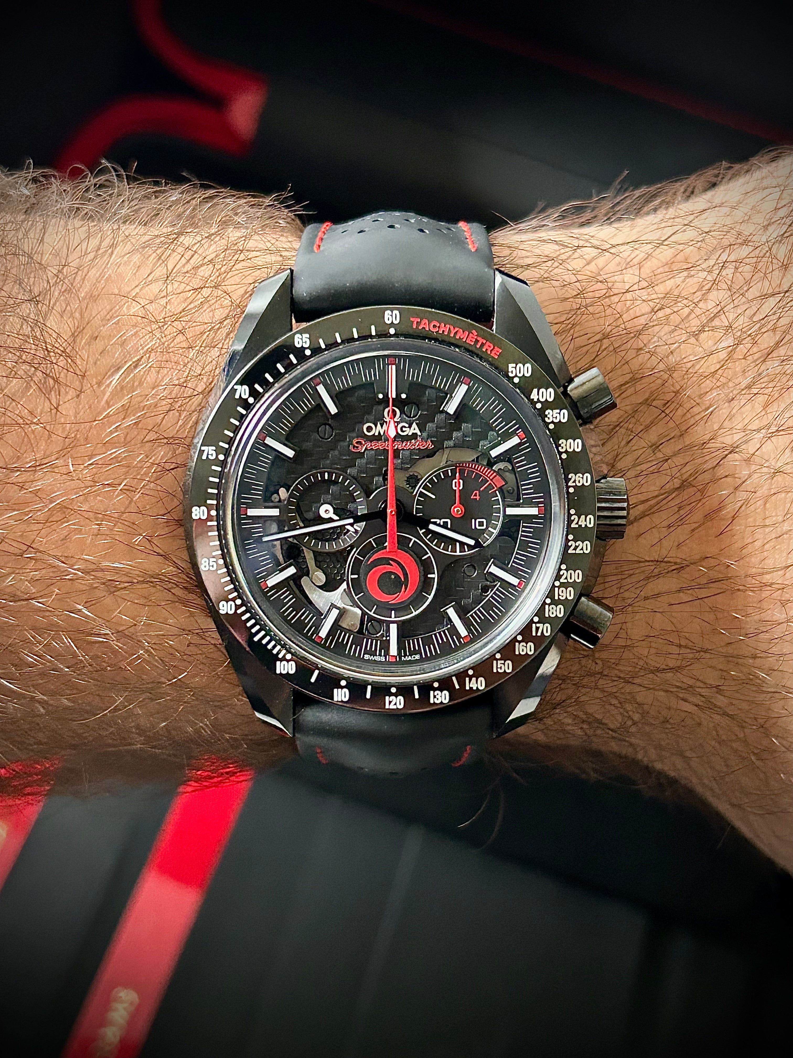 2021 OMEGA SPEEDMASTER DARK SIDE OF THE MOON, TEAM ALINGHI, FULL SET, INC GST
