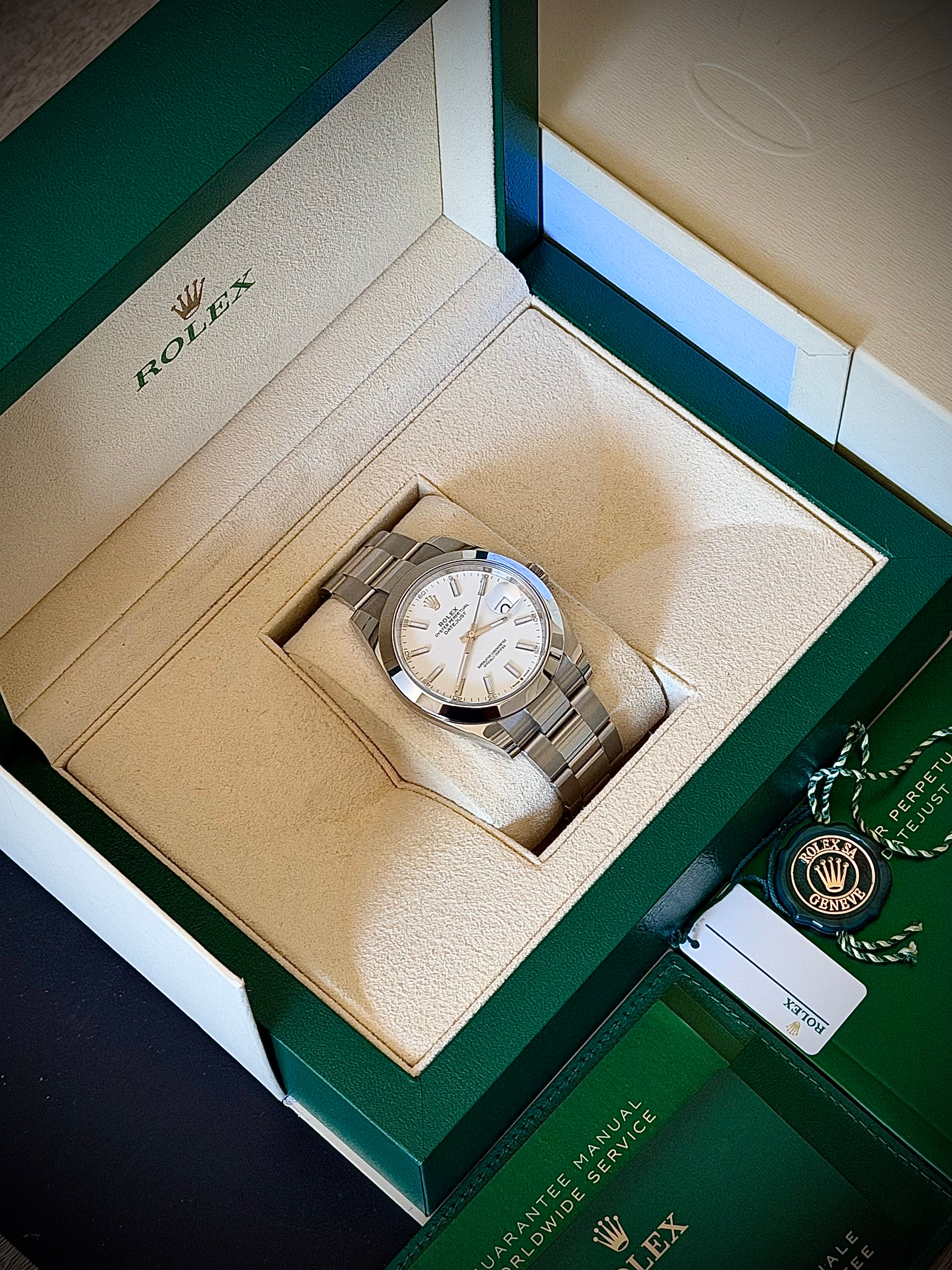 2020 ROLEX DATEJUST 41, WHITE DIAL, 126300, FULL SET, INC GST