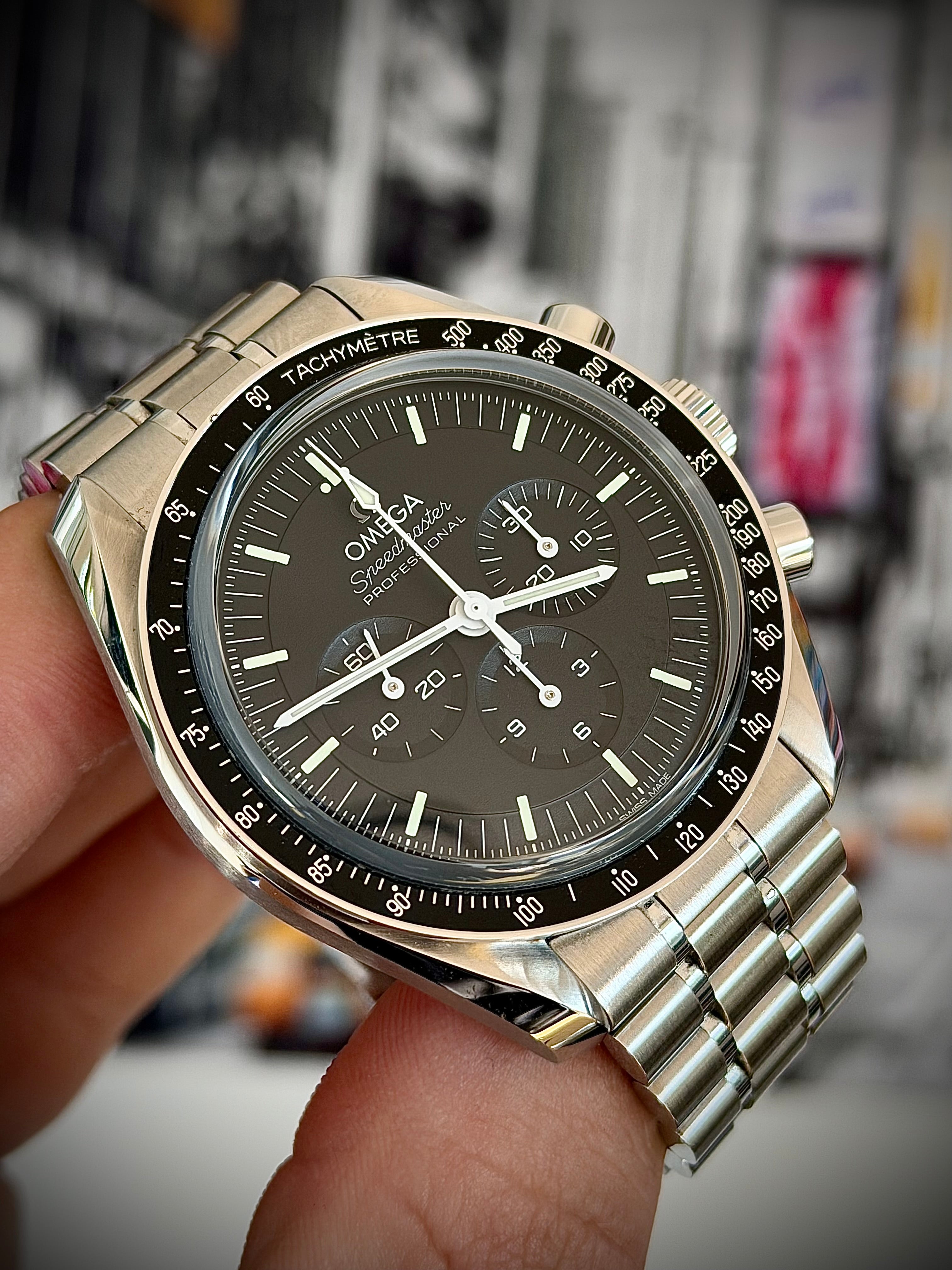 2022 OMEGA SPEEDMASTER PROFESSIONAL, SAPPHIRE SANDWICH , FULL SET, INC GST