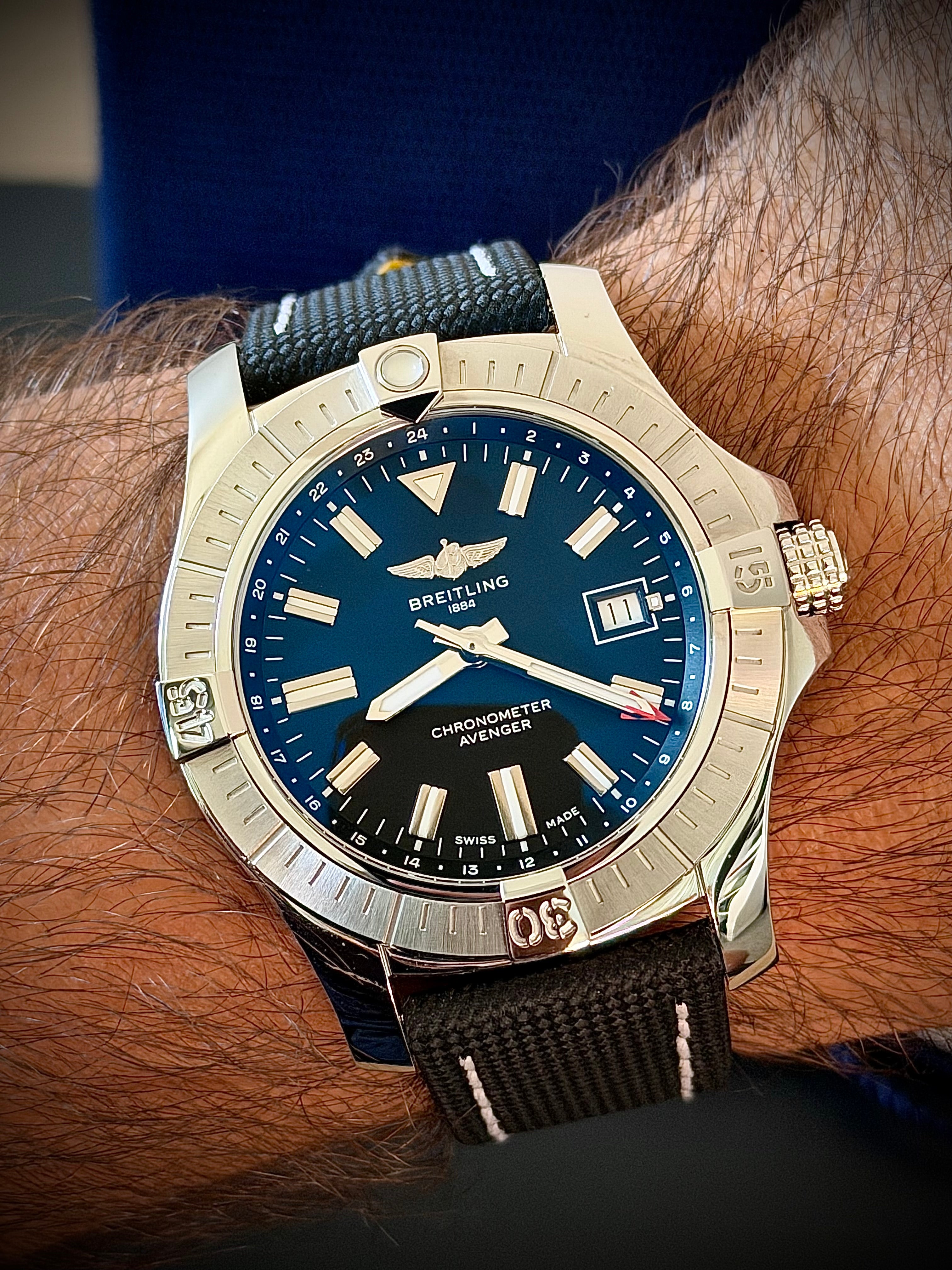 2025 BREITLING AVENGER GMT 43, A32397101B1X1, BOX & JOMASHOP WARRANTY, INC GST