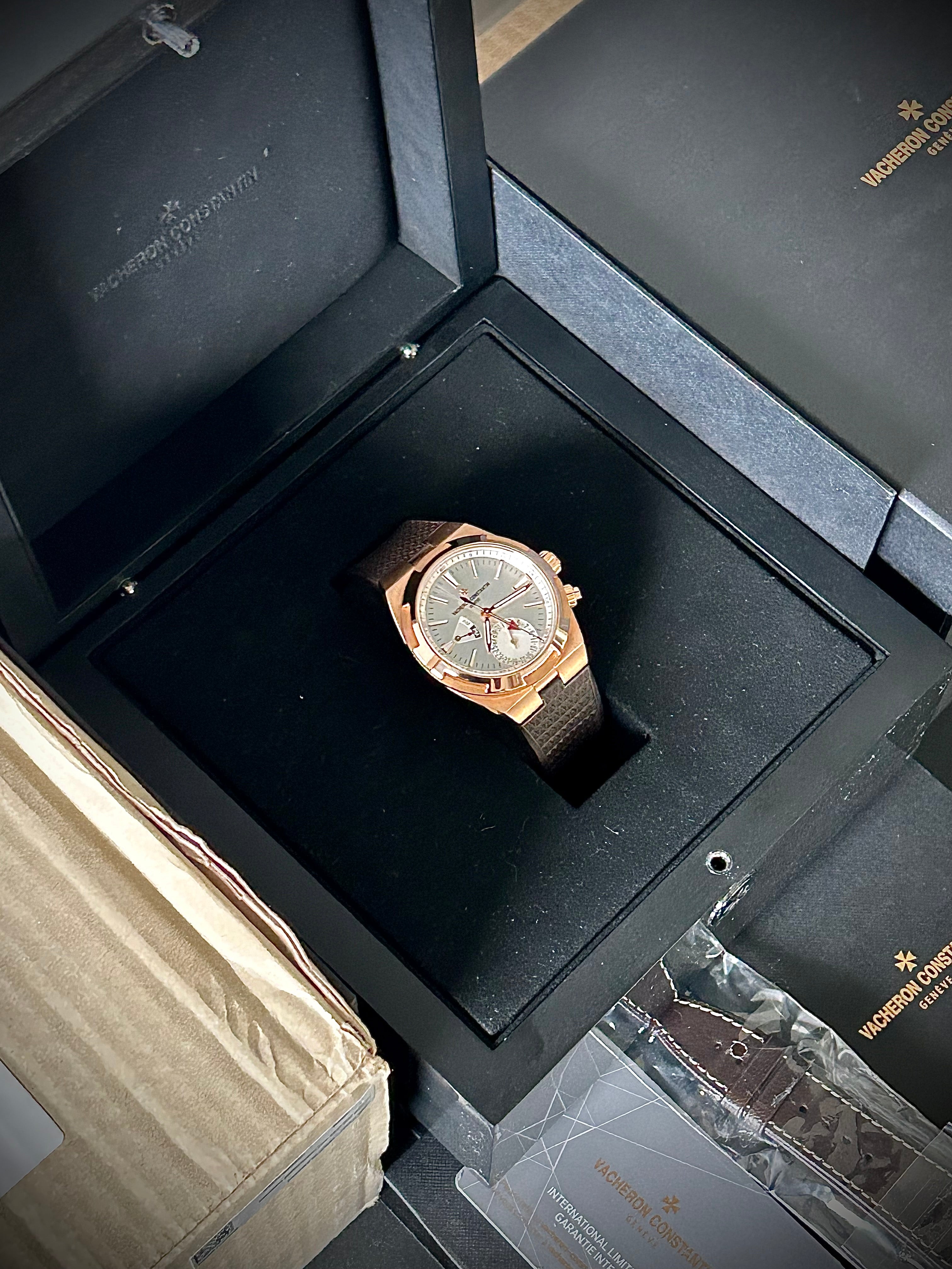 2022 VACHERON CONSTANTIN OVERSEAS DUAL TIME, 7900V/000R-B336, FULL SET, INC GST