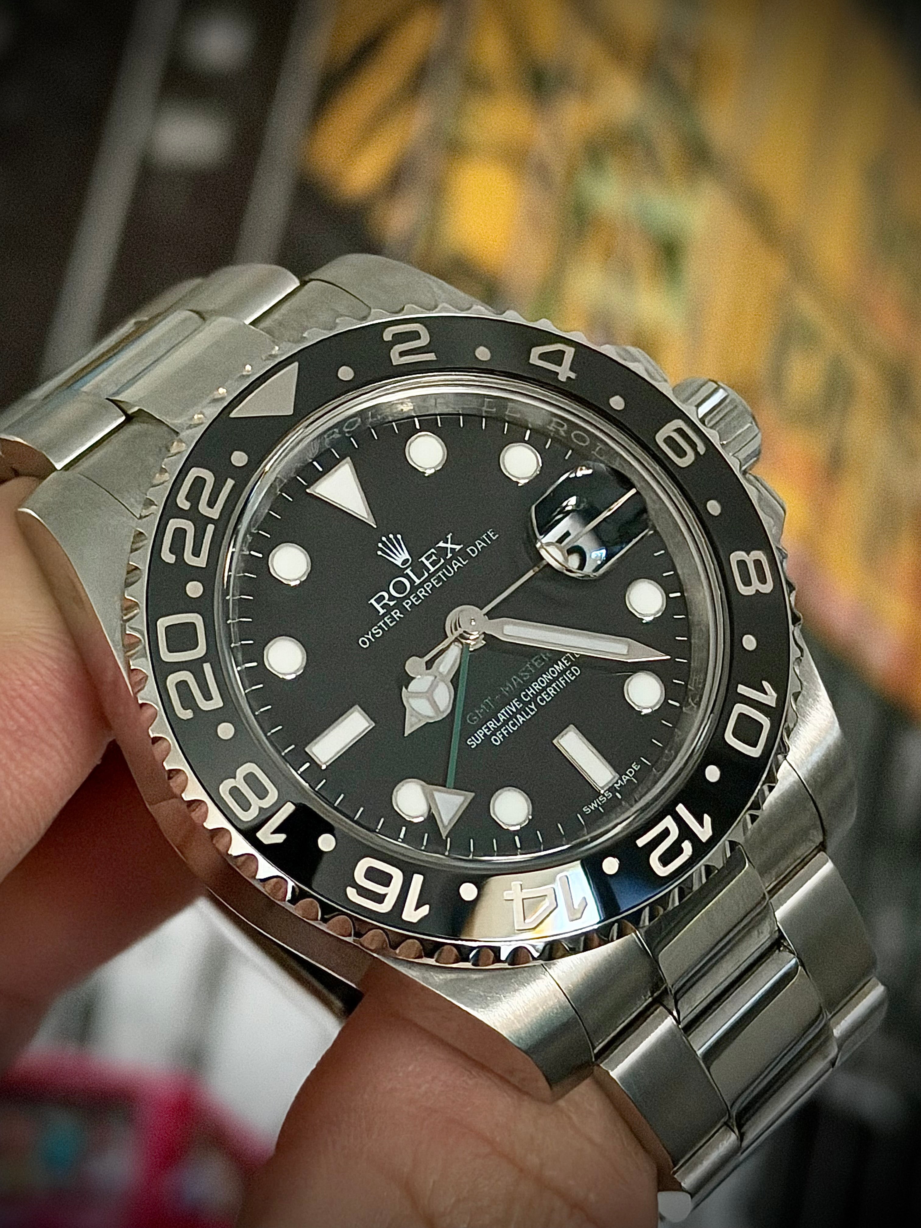 2014 ROLEX GMT-MASTER II “GREEN ARROW”, 116710LN, BOX AND PAPERS, INC GST