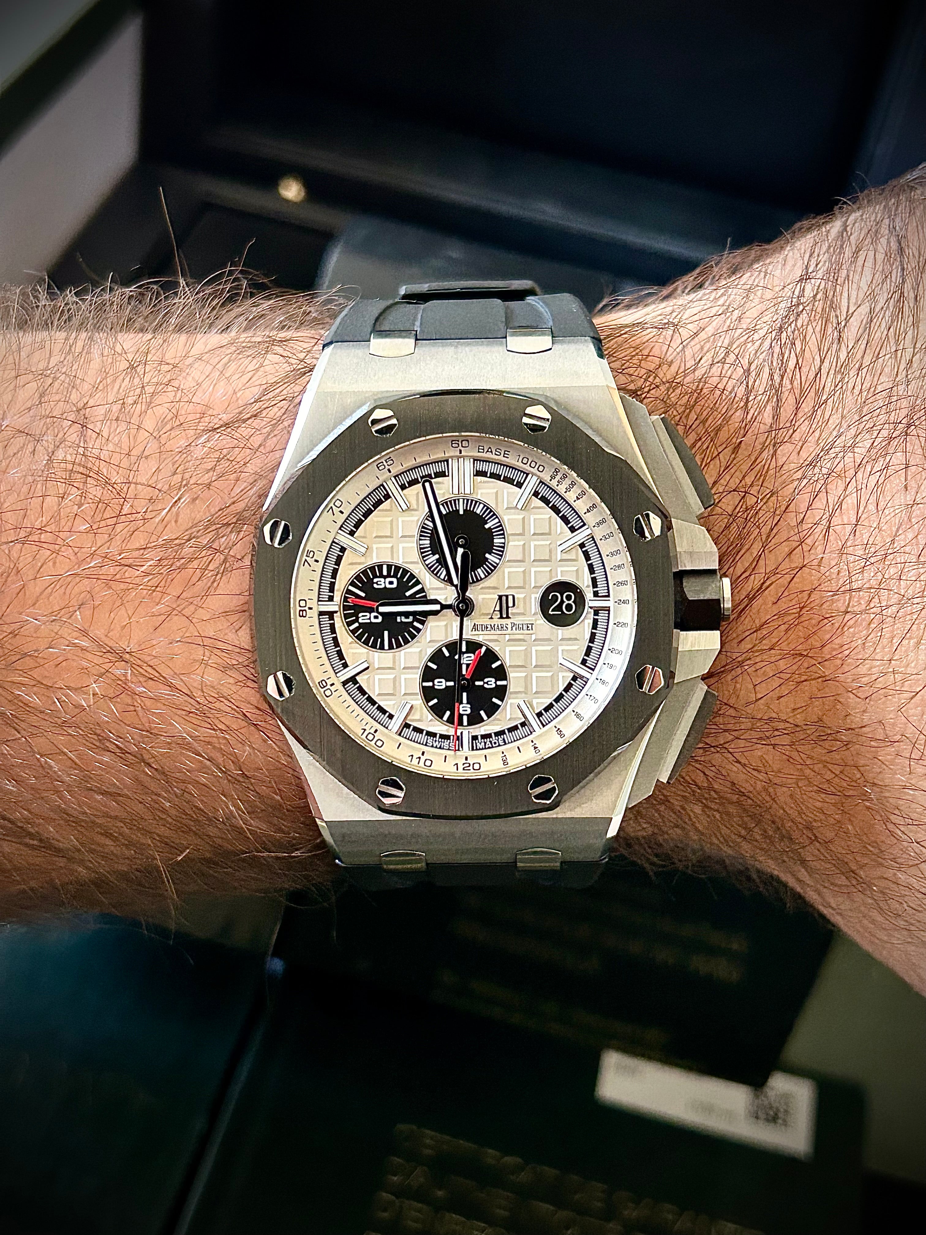 2015 AUDEMARS PIGUET ROYAL OAK OFFSHORE CHRONOGRAPH, FULL SET, INC GST