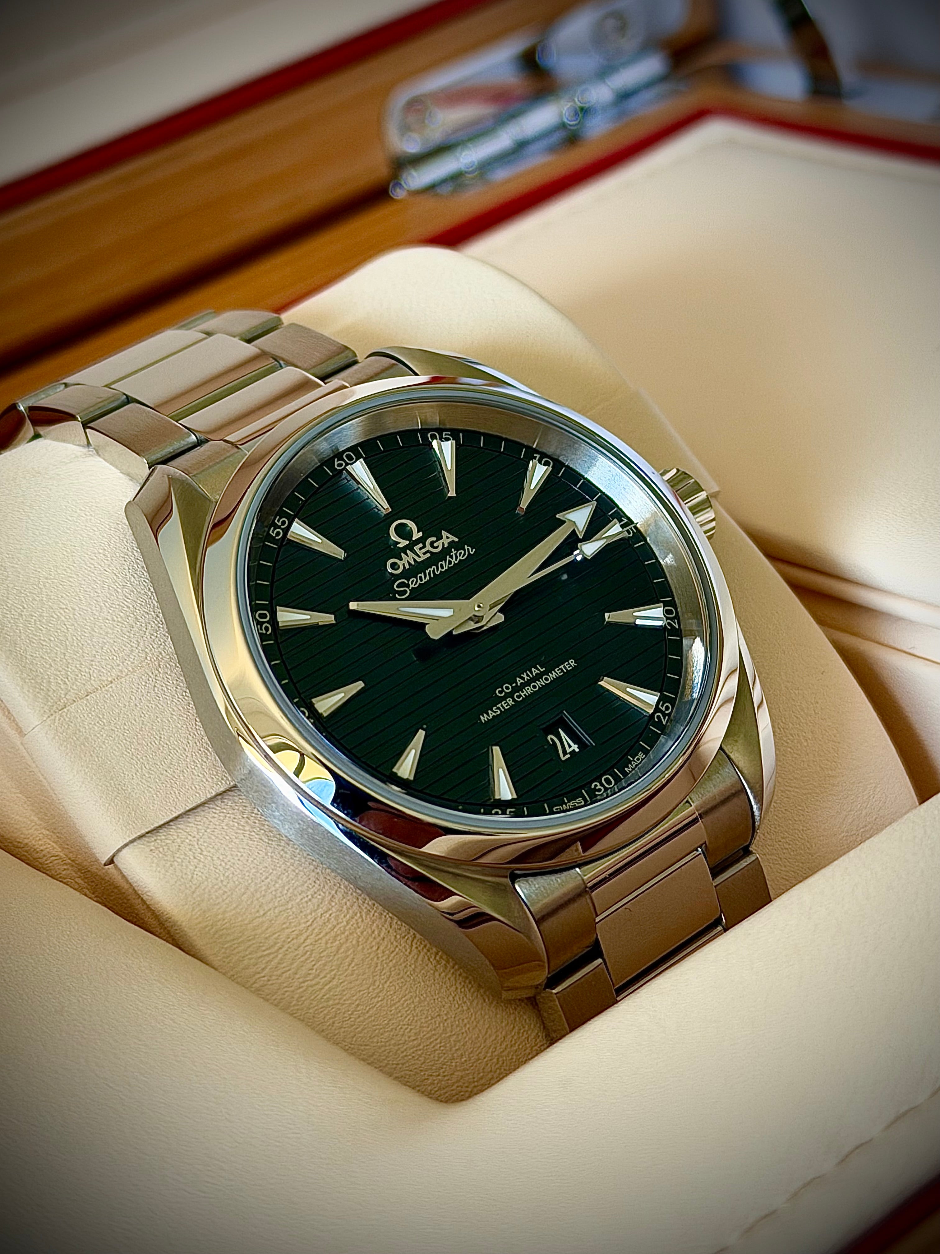 2025 OMEGA AQUA TERRA 150M 38, GREEN DIAL, FULL SET, INC GST