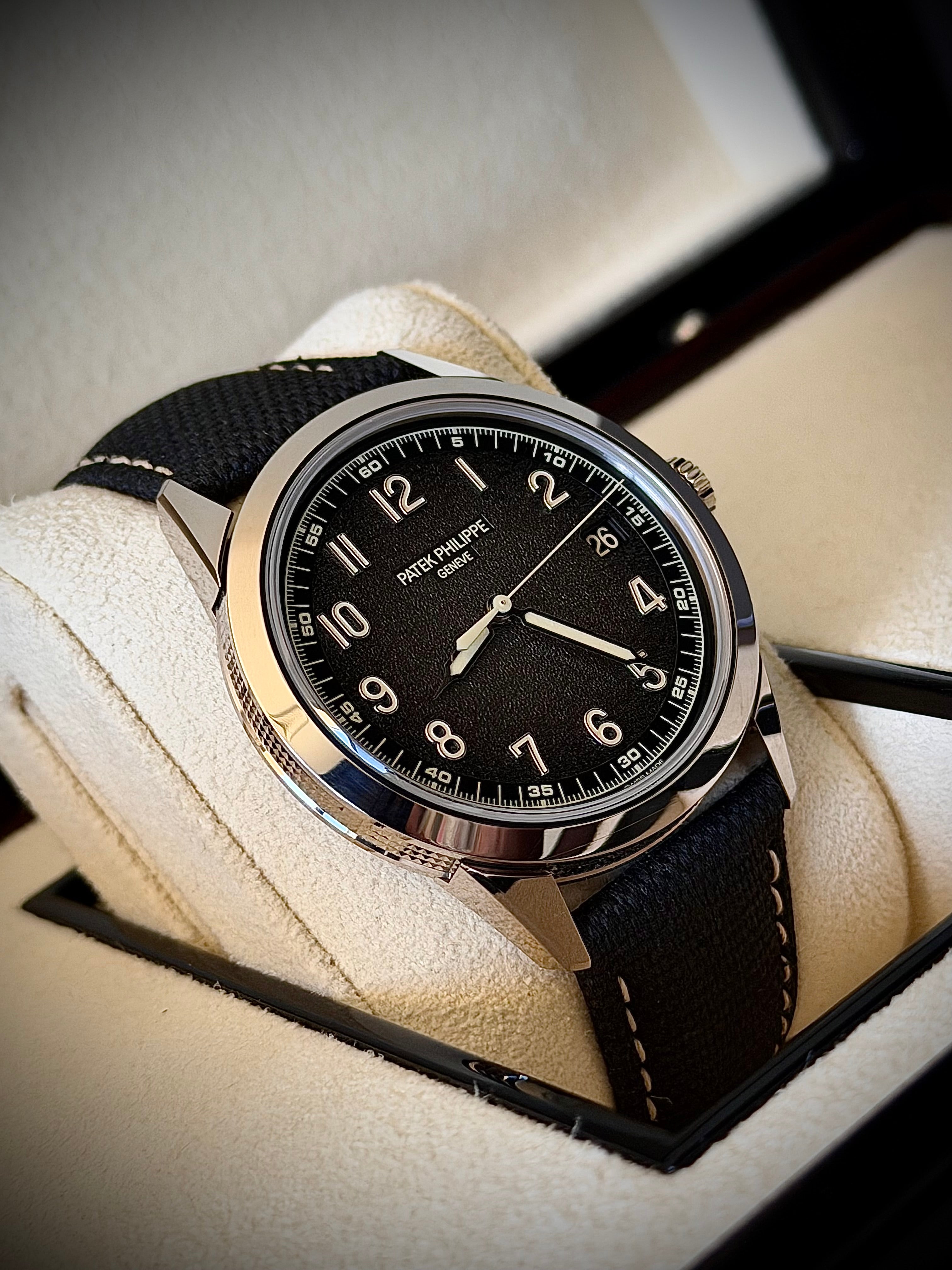 2023 PATEK PHILIPPE CALATRAVA, 5226G-001, FULL SET, MINT CONDITION, INC GST