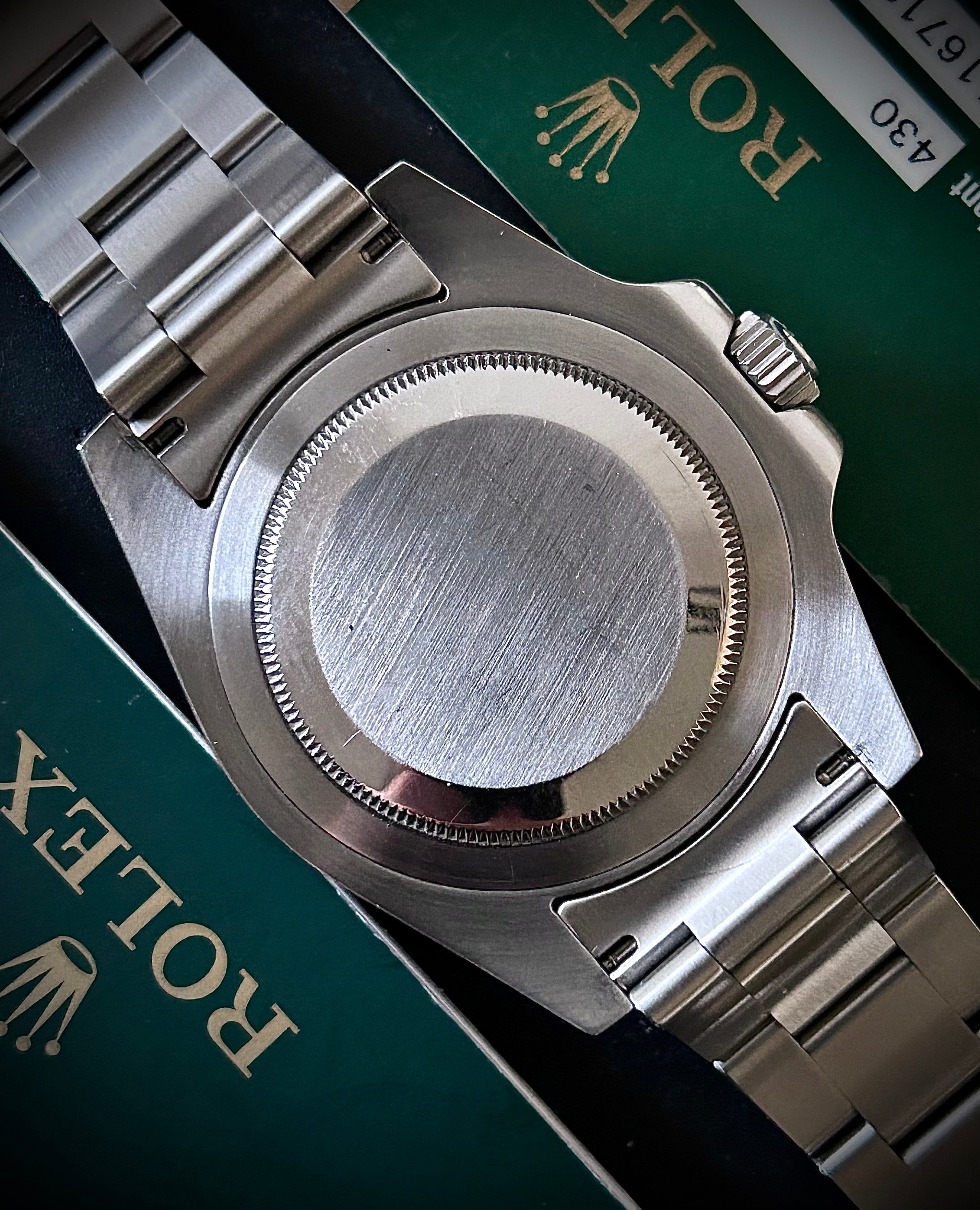 2007 ROLEX GMT MASTER II, 116710LN, BOX AND PAPERS, INC GST