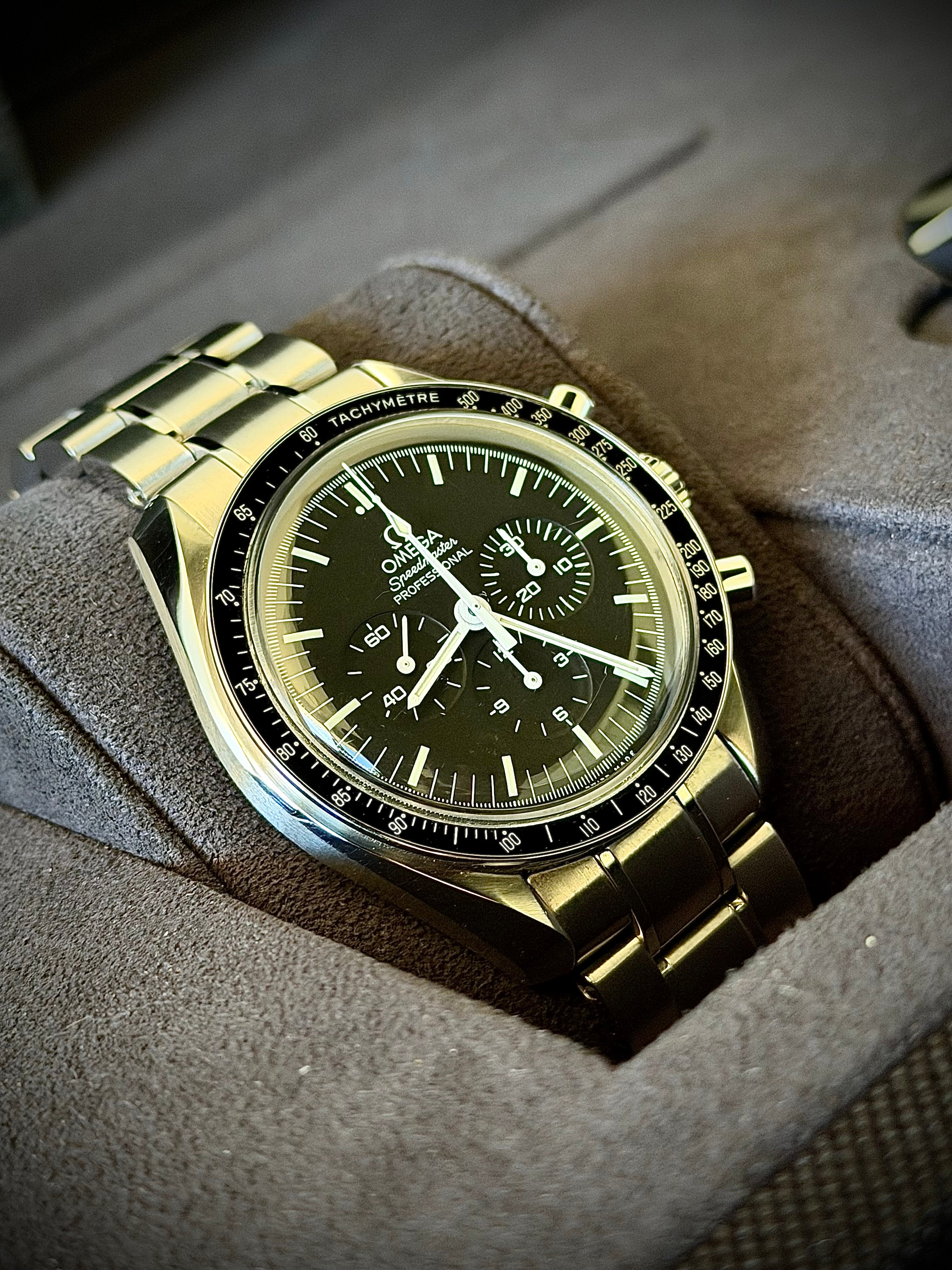 2020 OMEGA SPEEDMASTER PROFESSIONAL, FULL SET, INC GST