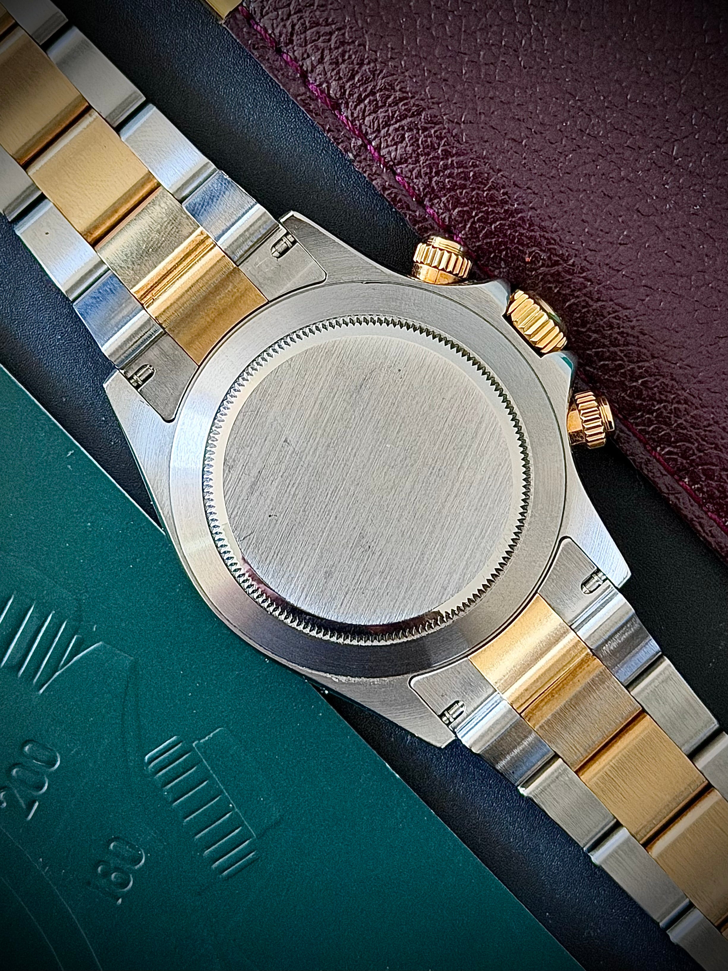 2003 ROLEX COSMOGRAPH DAYTONA, WHITE DIAL, TWO TONE, 116523, FULL COLLECTORS SET, WITH RSC, INC GST