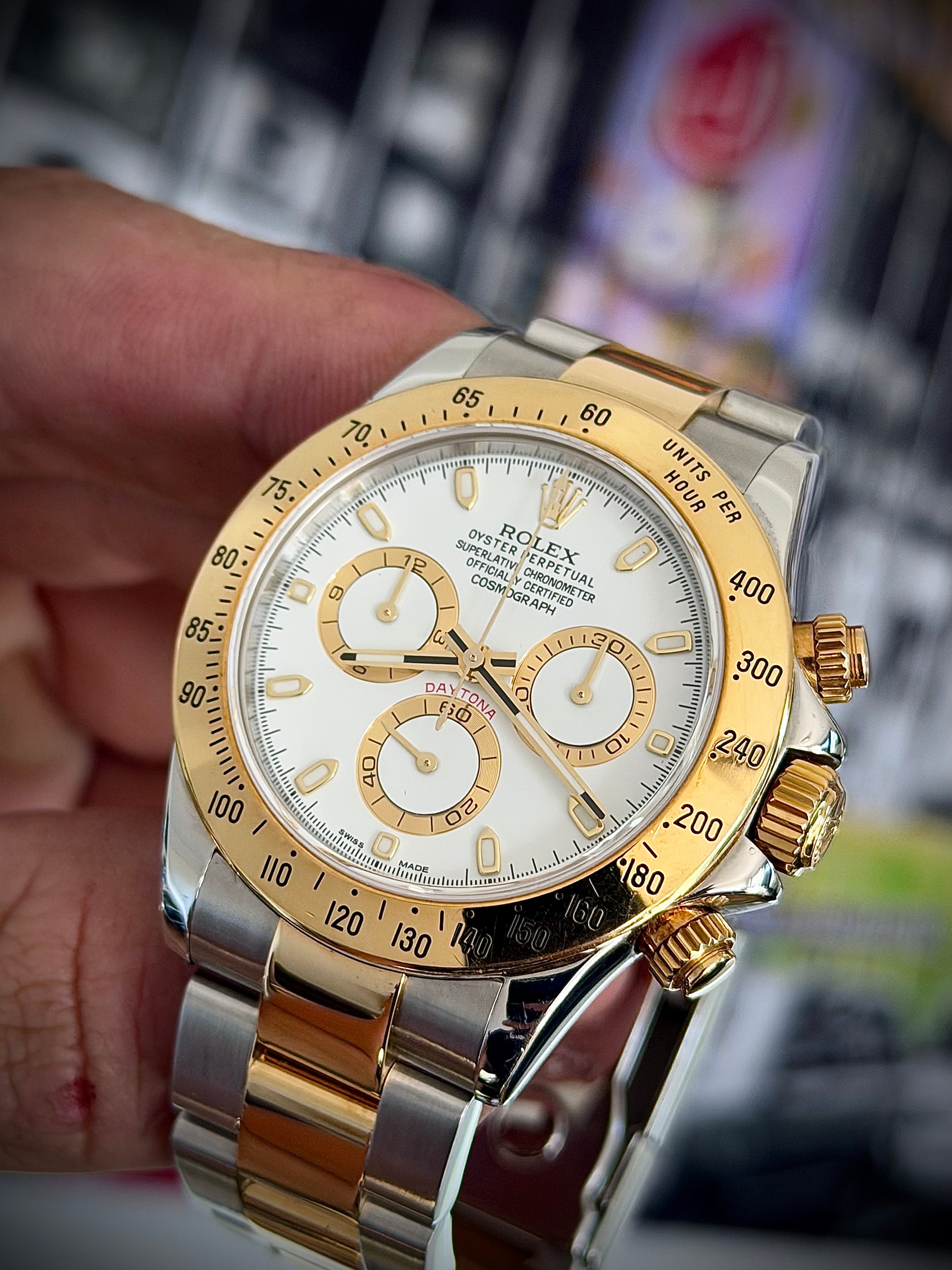 2003 ROLEX COSMOGRAPH DAYTONA, WHITE DIAL, TWO TONE, 116523, FULL COLLECTORS SET, WITH RSC, INC GST