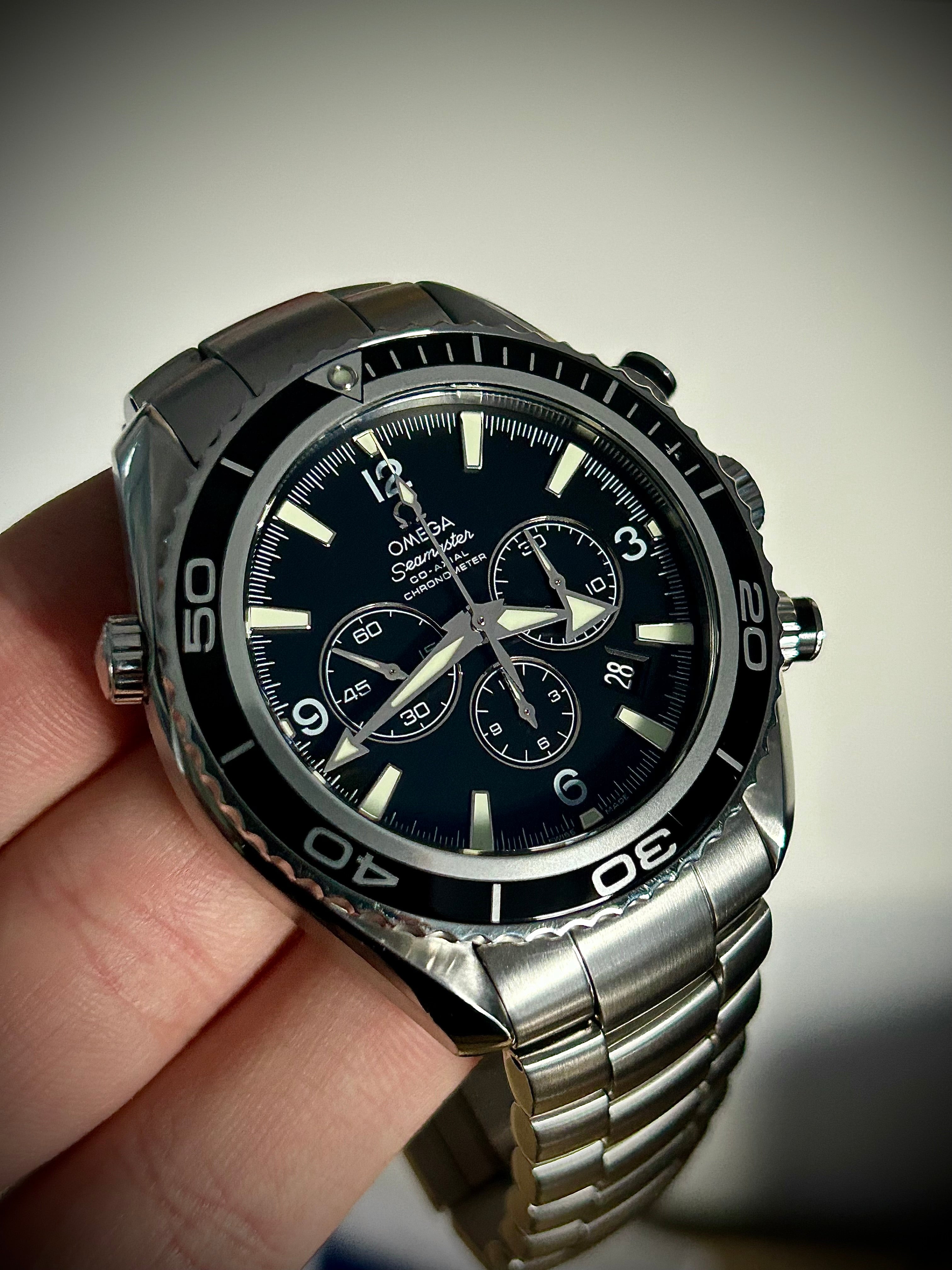 2010 OMEGA SEAMASTER PLANET OCEAN CHRONOGRAPH, 45.5MM, FULL SET, INC GST