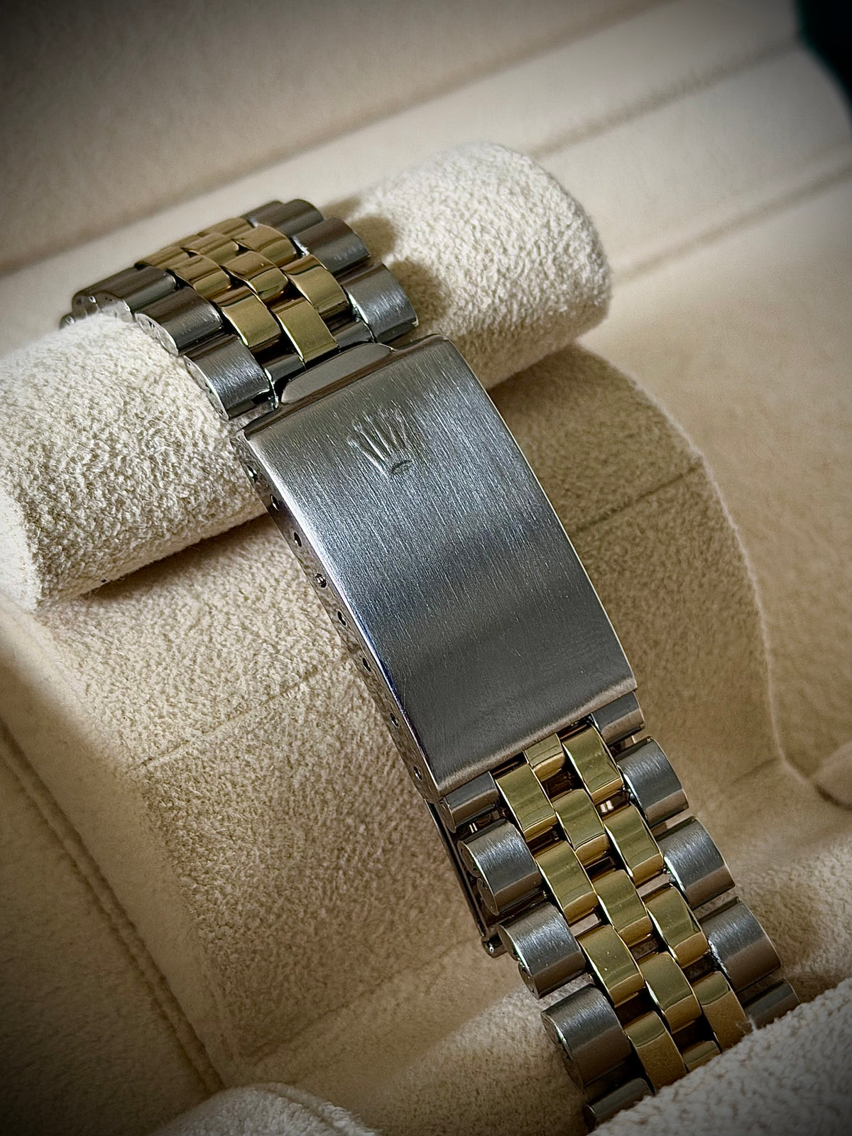 1975 ROLEX DATEJUST 36, 1601, TWO-TONE, PIE-PAN DIAL, FOLDED-LINK JUBILEE BRACELET, ROLEX SERVICE BOX, INC GST
