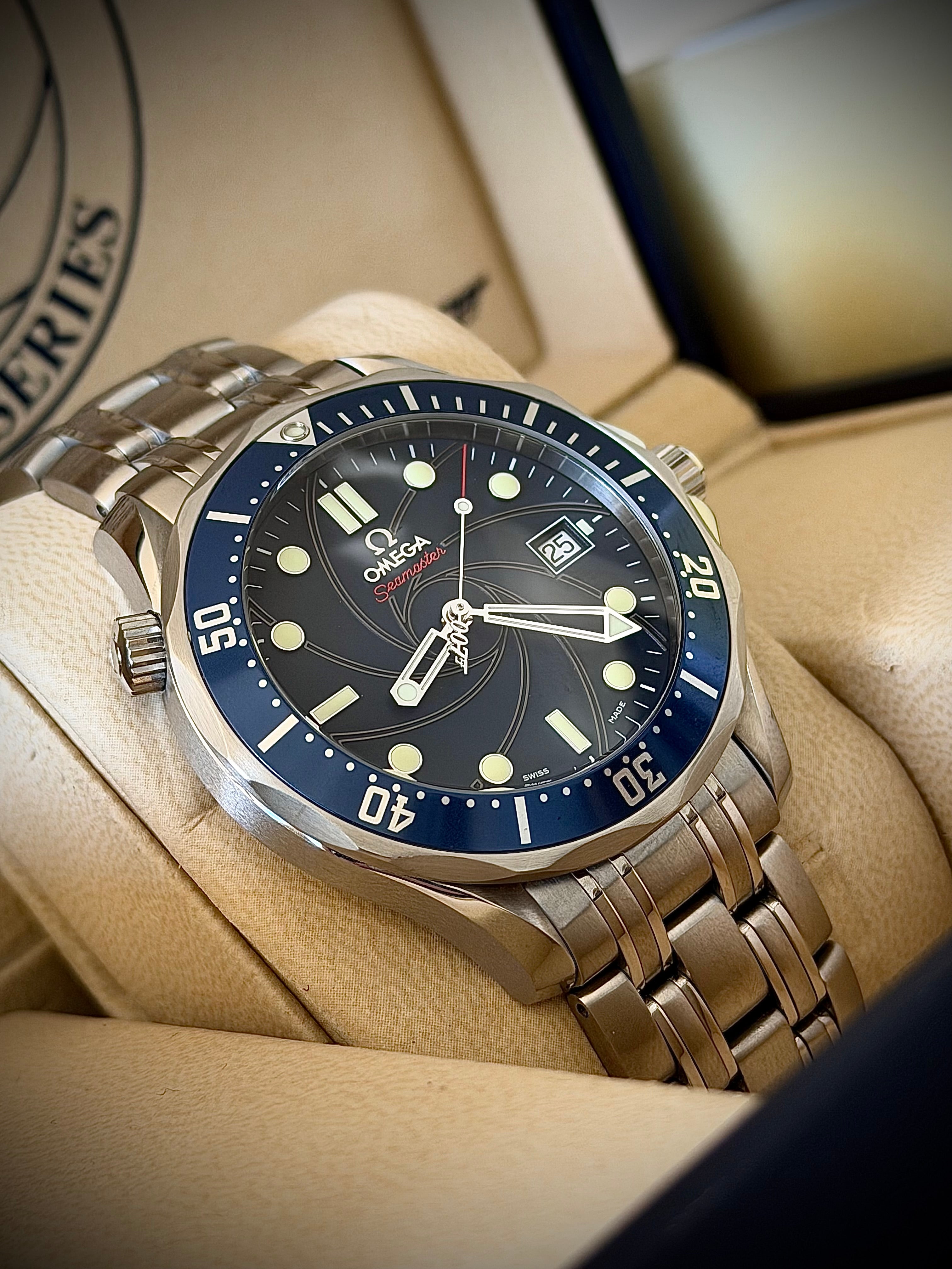 2007 OMEGA SEAMASTER PROFESSIONAL 300M “CASINO ROYALE” 007, 2226.80, FULL SET, INC GST