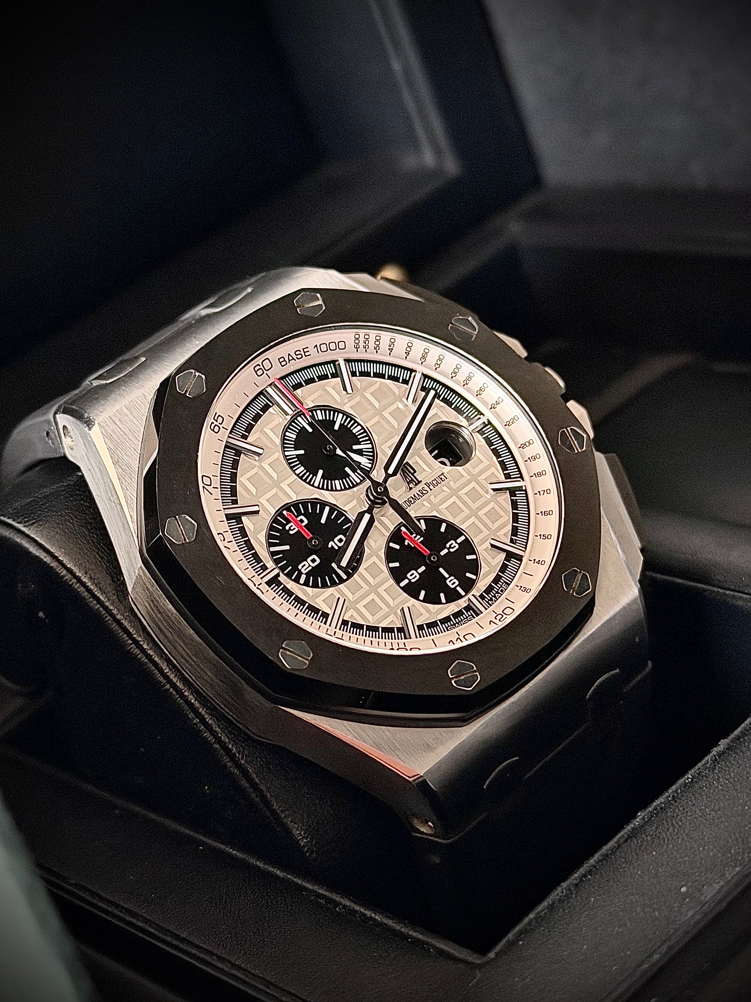2013 AUDEMARS PIGUET ROYAL OAK OFFSHORE CHRONOGRAPH, FULL SET, INC GST
