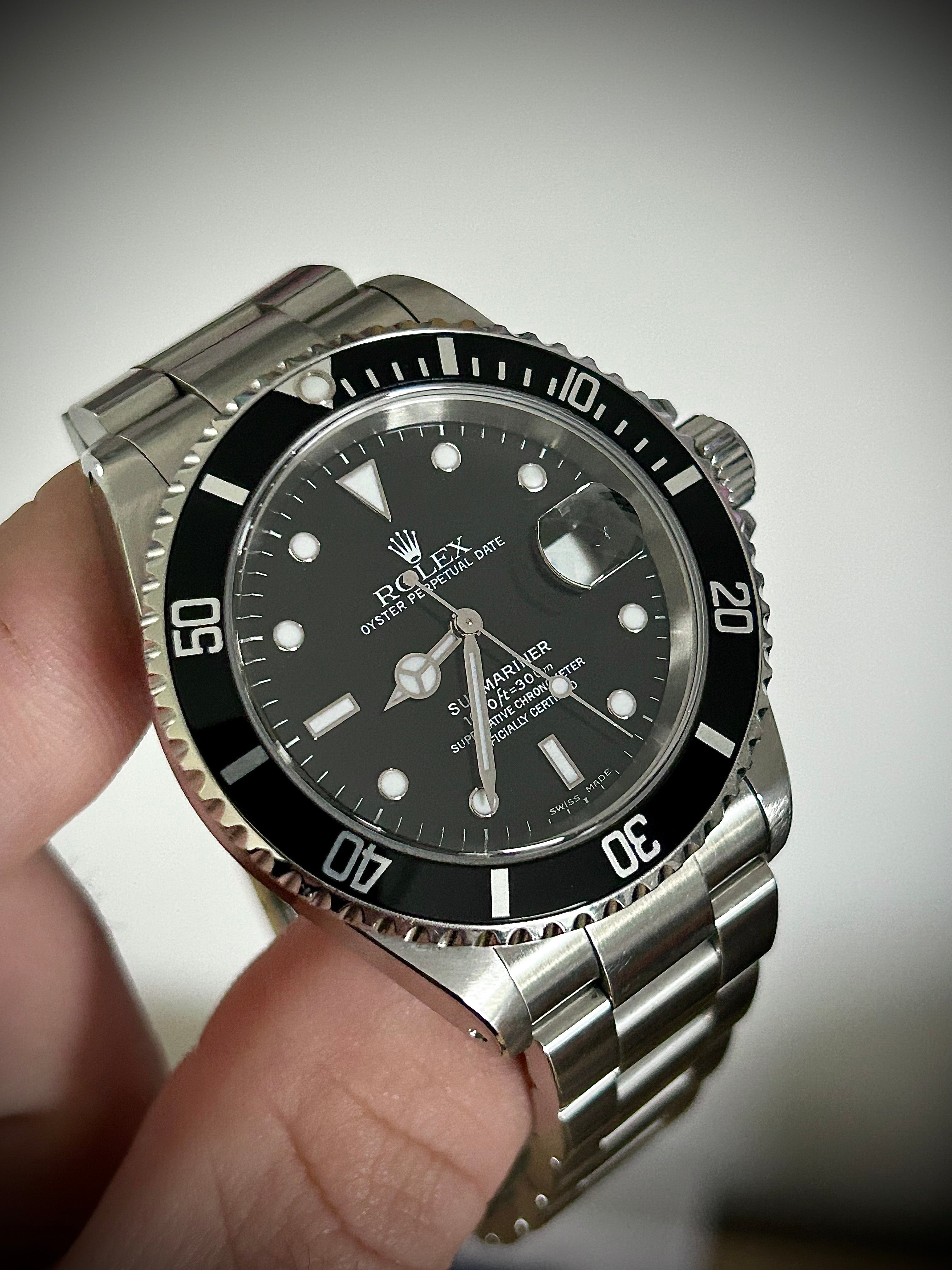 2000 ROLEX SUBMARINER DATE, 16610, BOX AND PAPERS WITH RSC, INC GST