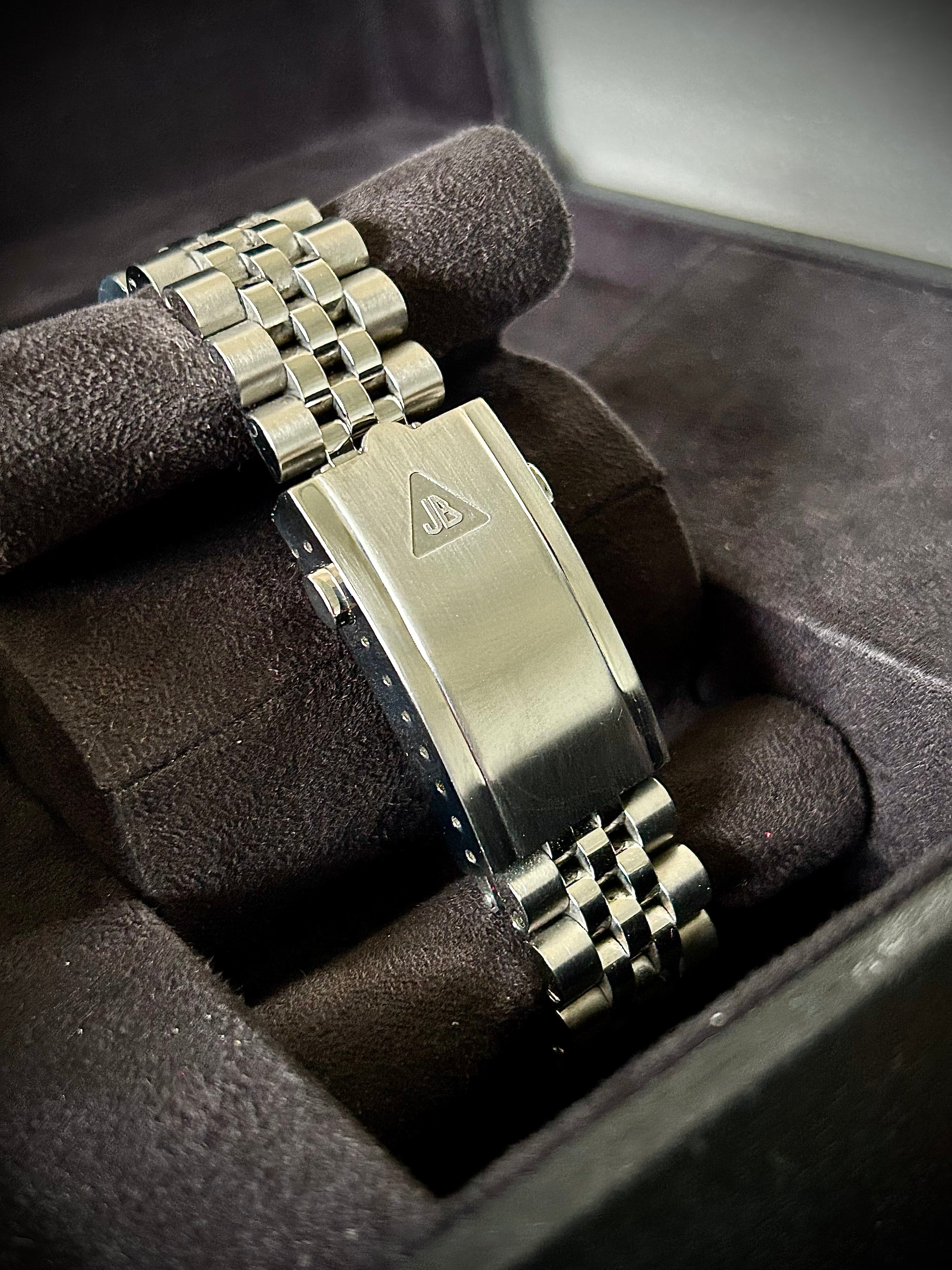 2020 TUDOR BLACK BAY BURGANDY, 41MM, FULL SET, INC GST