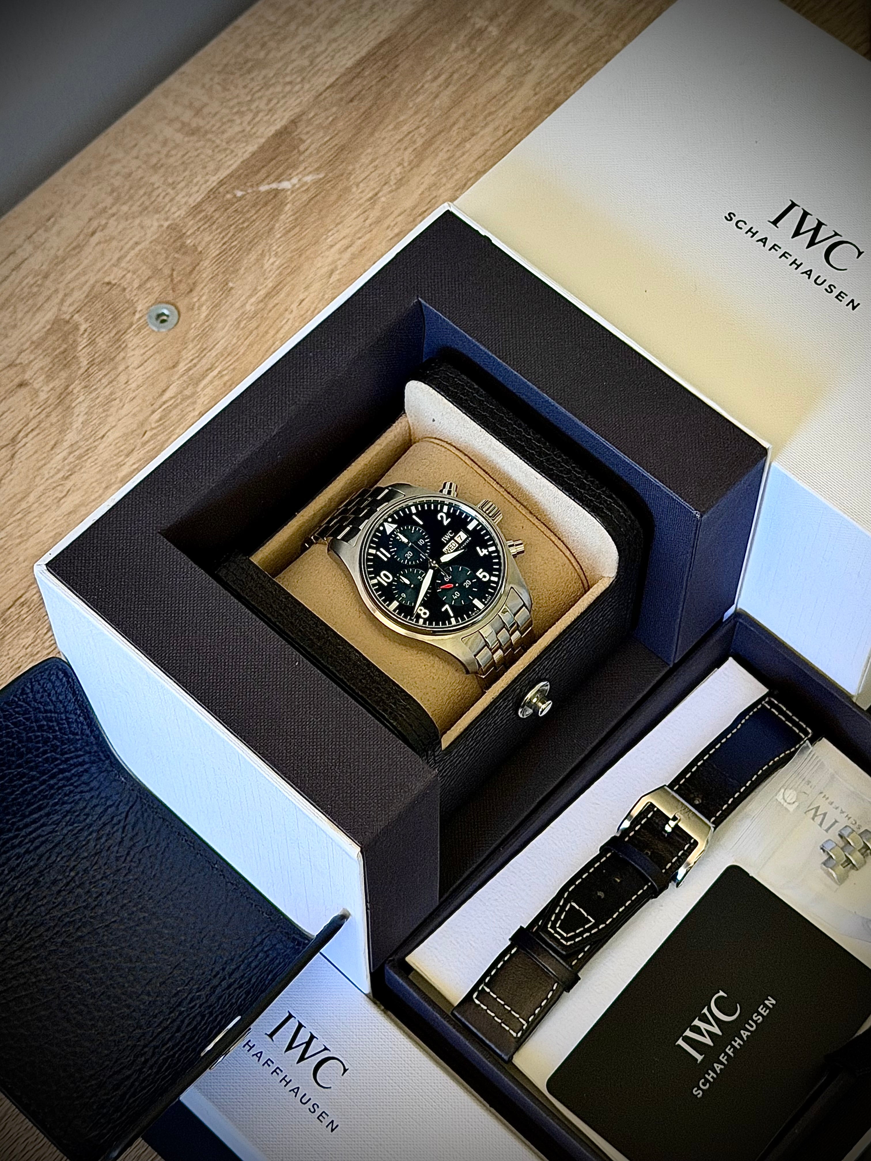 2022 IWC PILOT’S WATCH CHRONOGRAPH 41, IW388102, FULL SET, INC GST