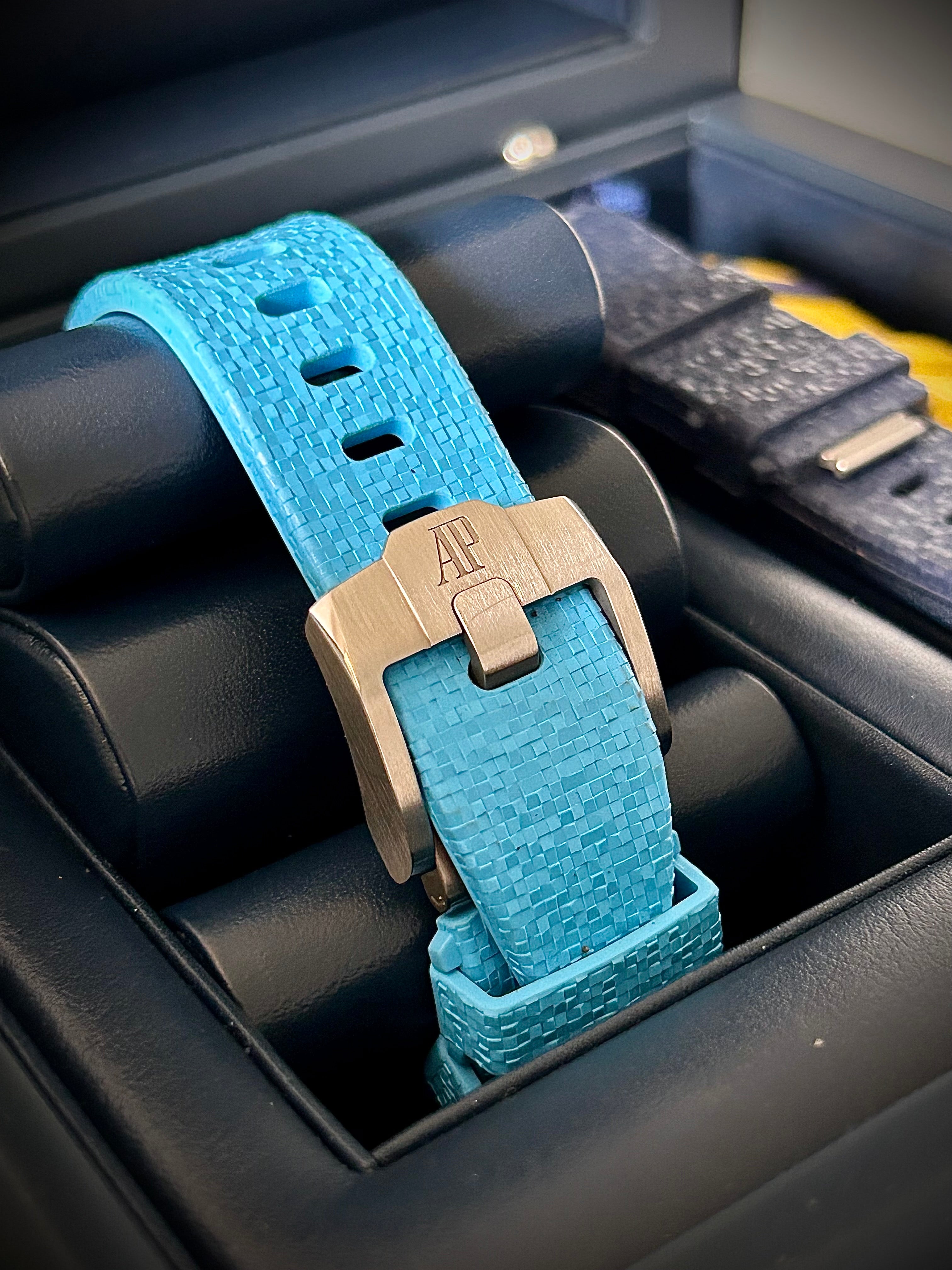 2022 AUDEMARS PIGUET ROYAL OAK OFFSHORE MUSIC EDITION, 1 OF 500, 77600TI, FULL SET, INC GST