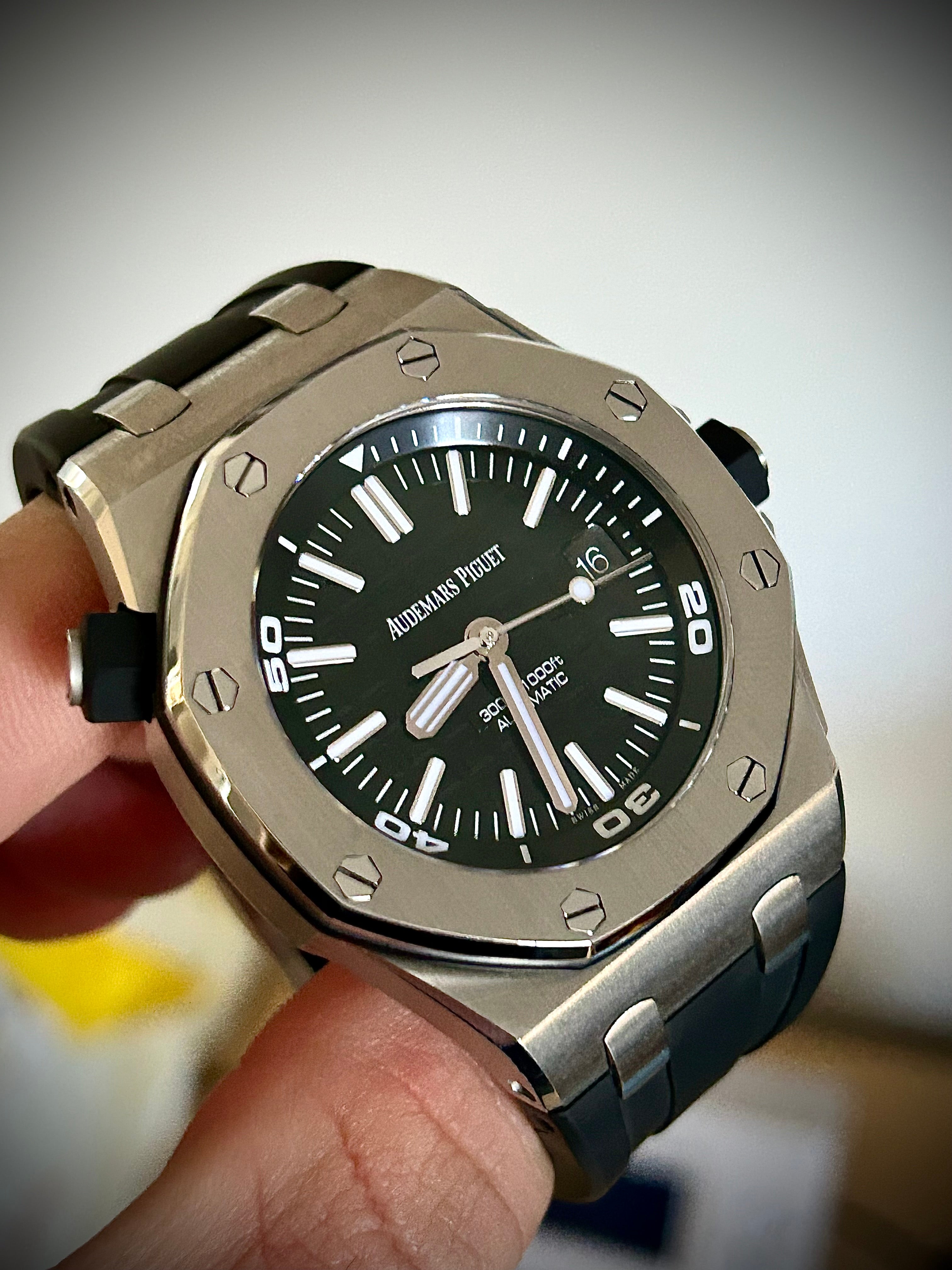 2021 AUDEMARS PIGUET ROYAL OAK OFFSHORE DIVER, 15710ST, BOX AND PAPERS INC GST
