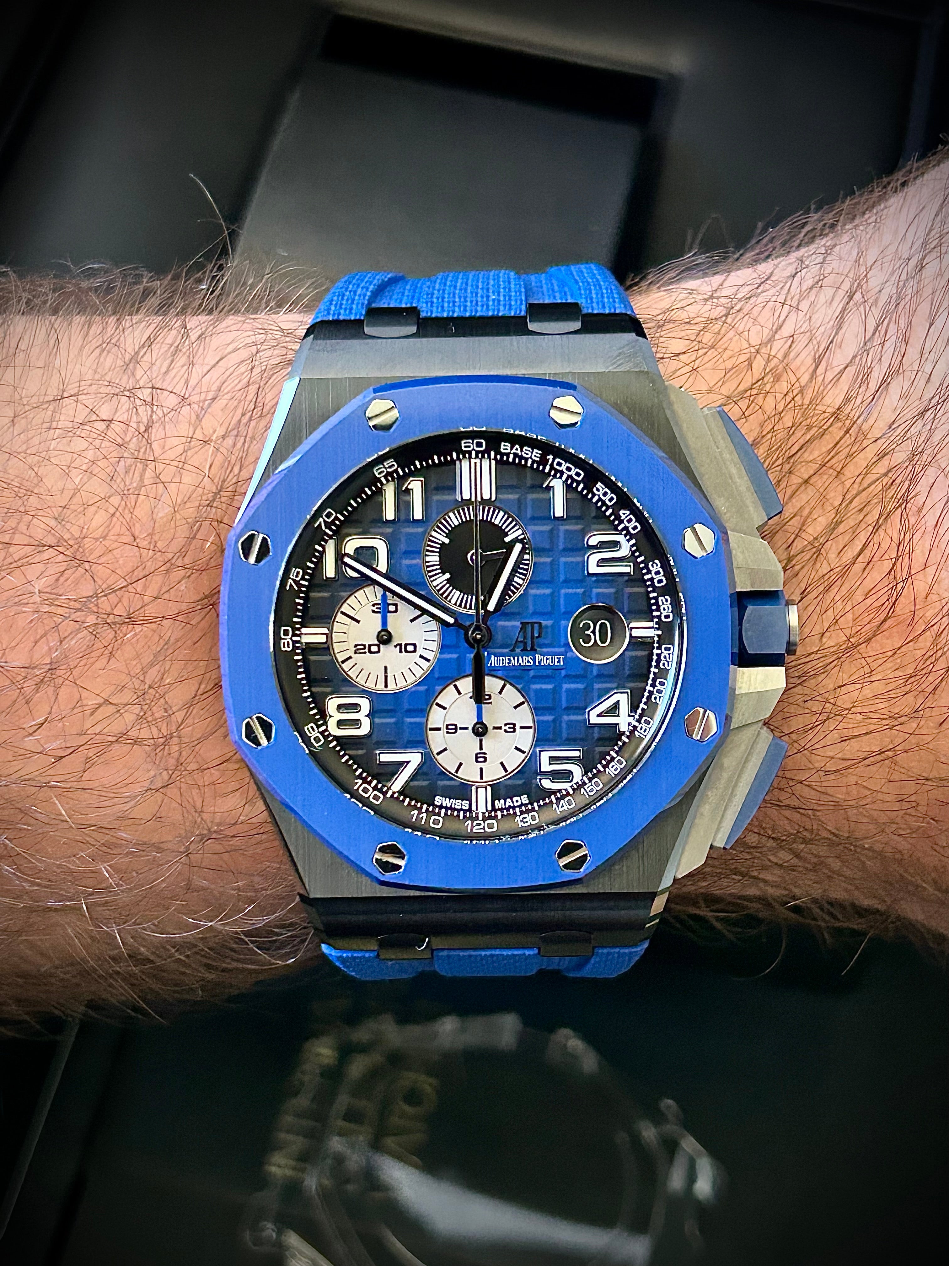 2020 AUDEMARS PIGUET ROYAL OAK OFFSHORE CHRONOGRAPH, BLUE DIAL, FULL SET, INC GST