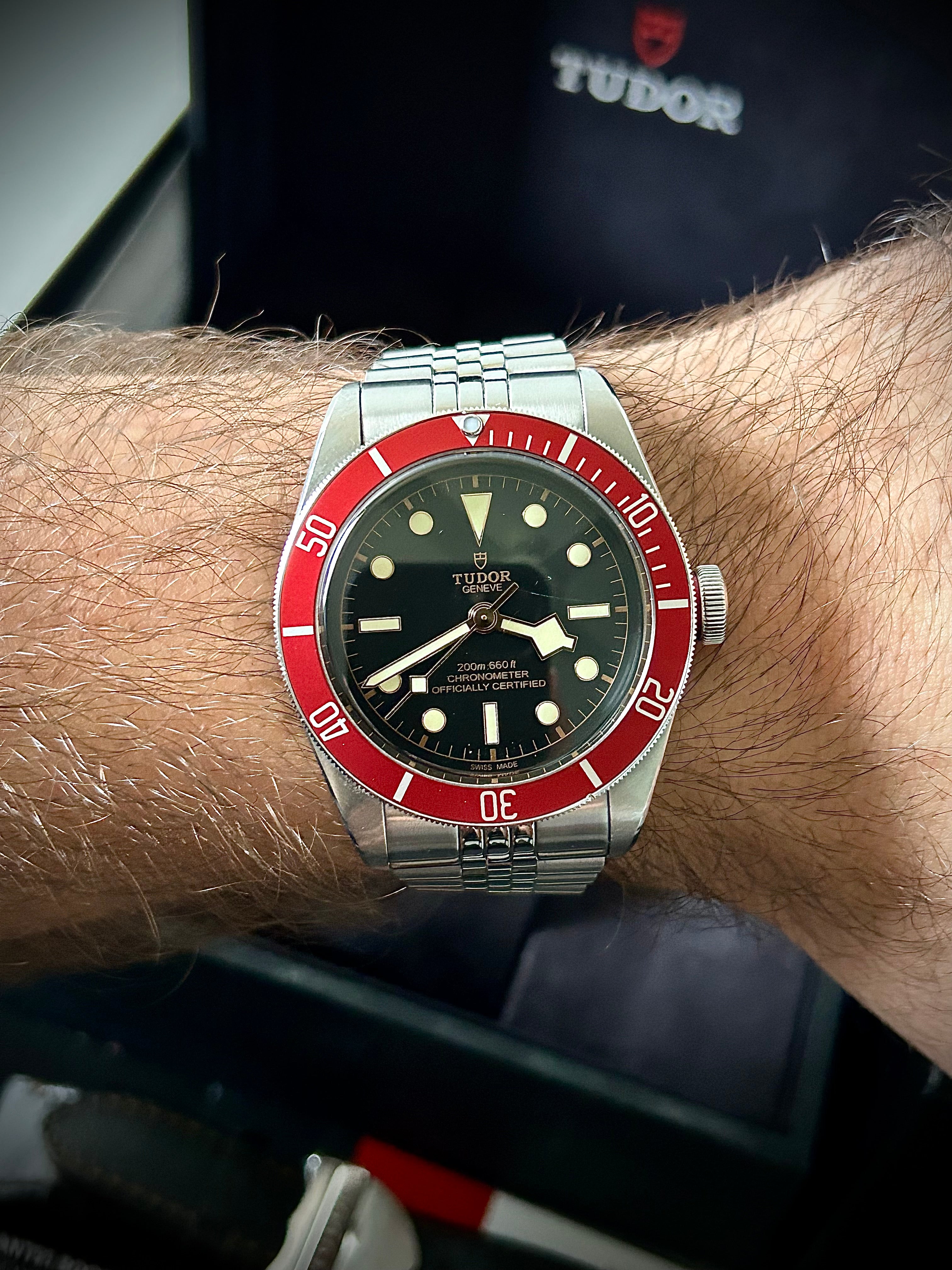 2020 TUDOR BLACK BAY BURGANDY, 41MM, FULL SET, INC GST
