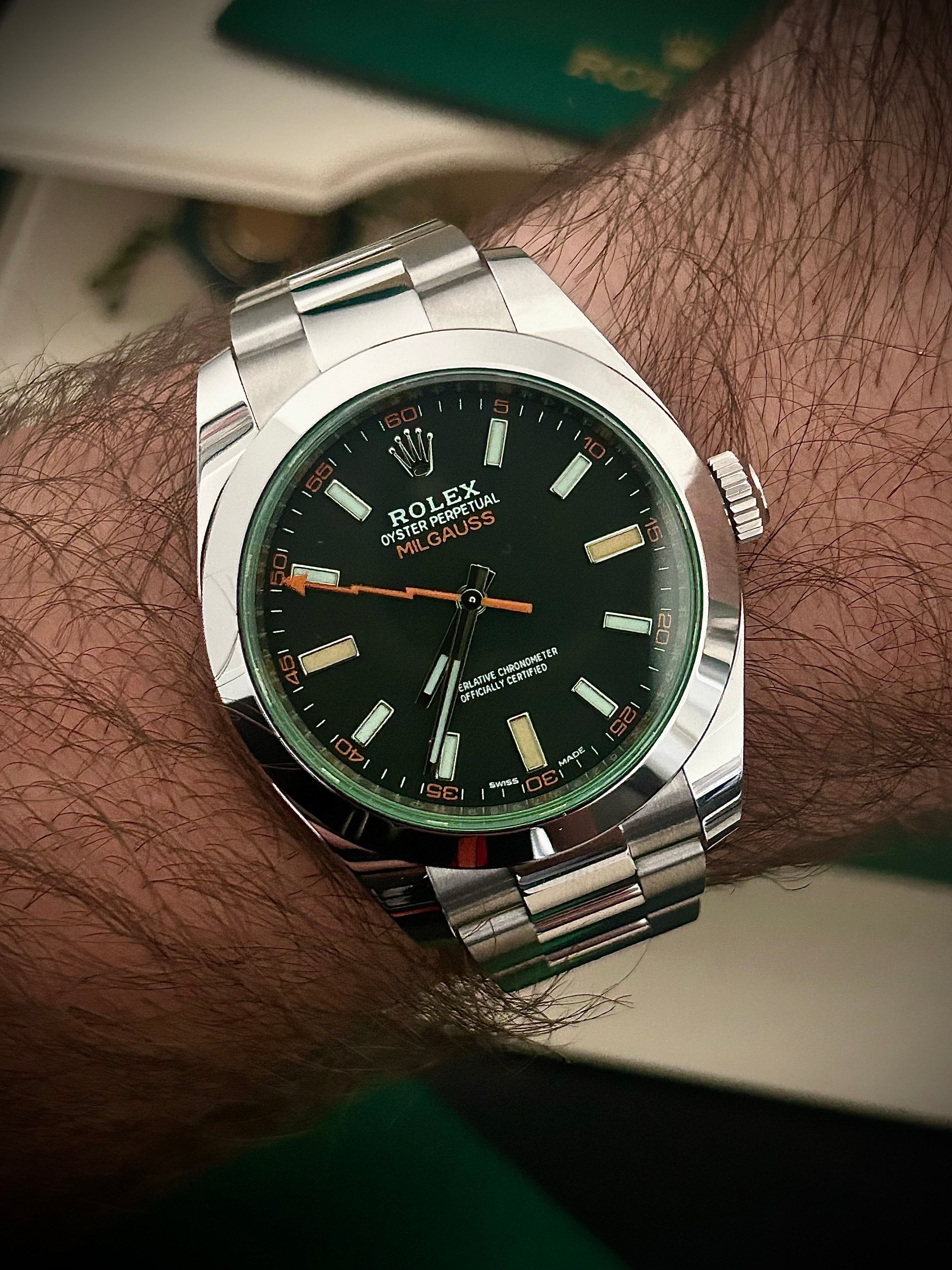 2021 ROLEX MILGAUSS, MINT, 116400GV, FULL SET