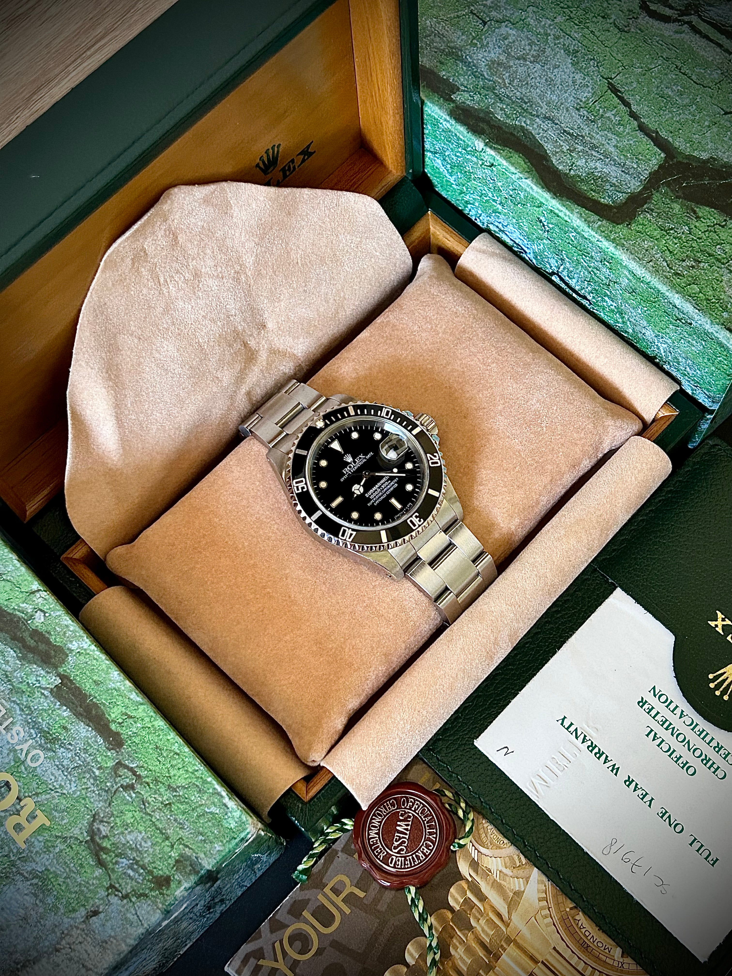 1993 ROLEX SUBMARINER DATE, 16610, BOX AND PAPERS, INC GST