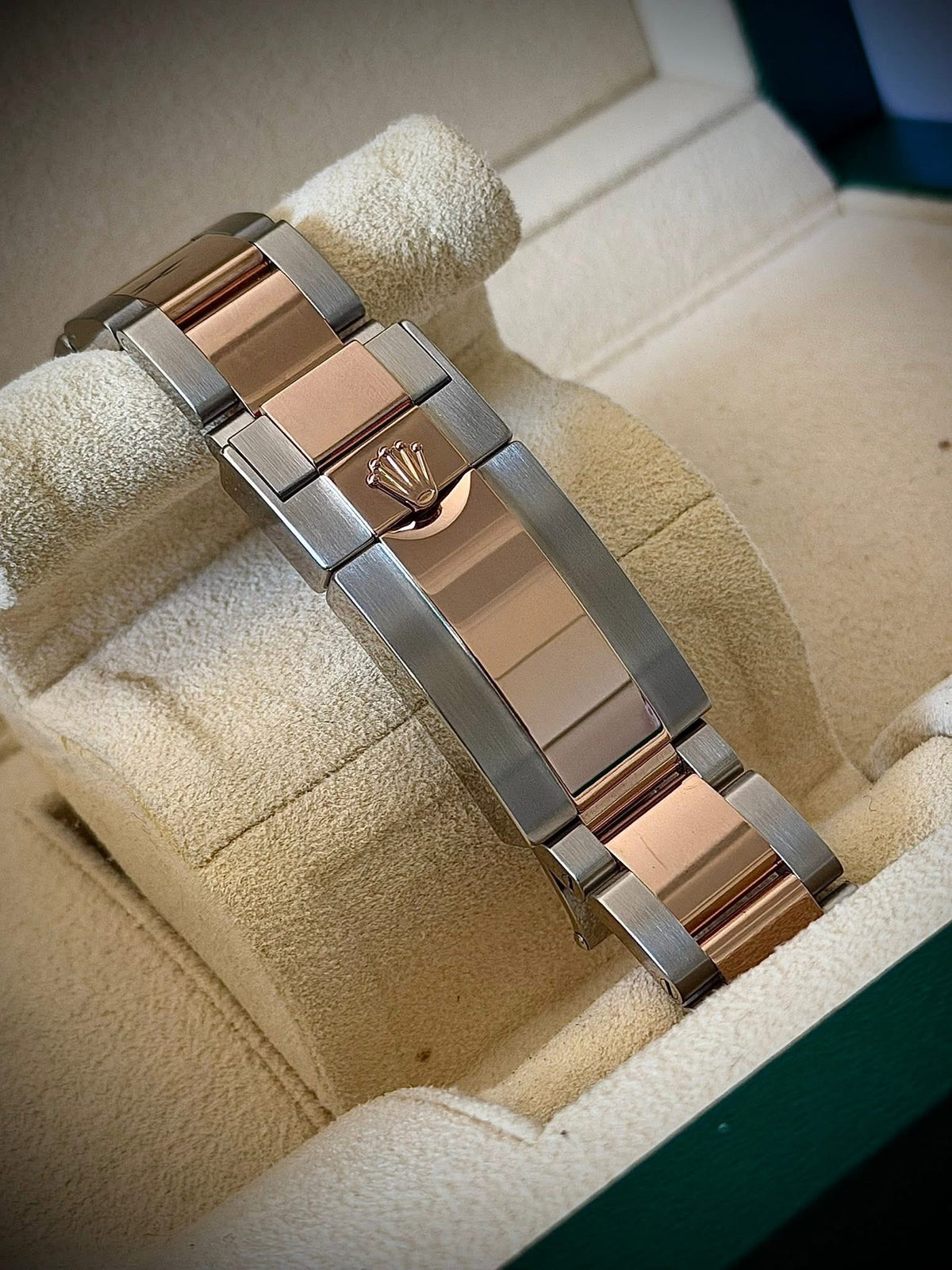 2018 ROLEX GMT-MASTER II “ROOT BEER”, 126711CHNR, FULL SET, INC GST