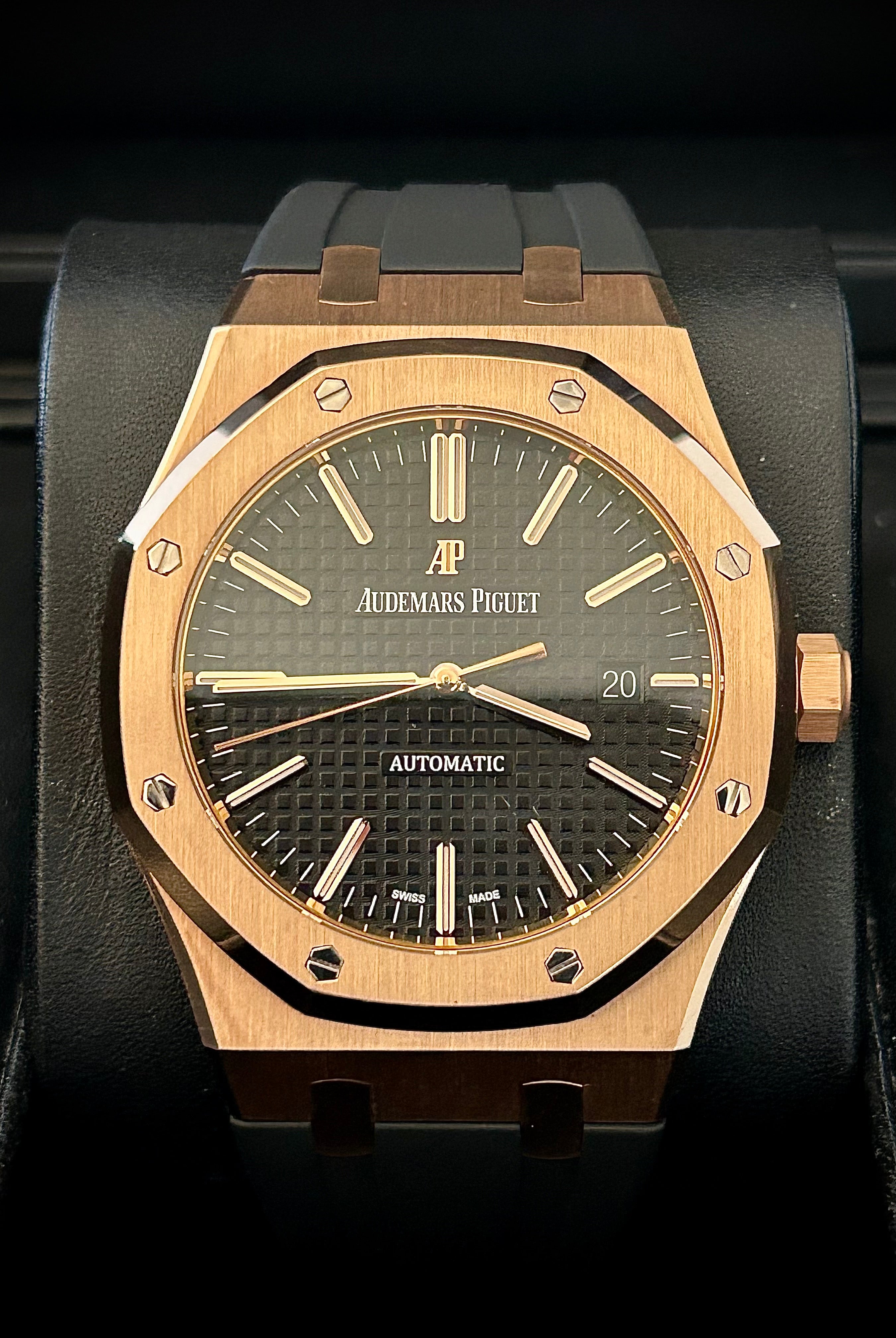 2015 AUDEMARS PIGUET ROYAL OAK, 15400OR, FULL SET, INC GST