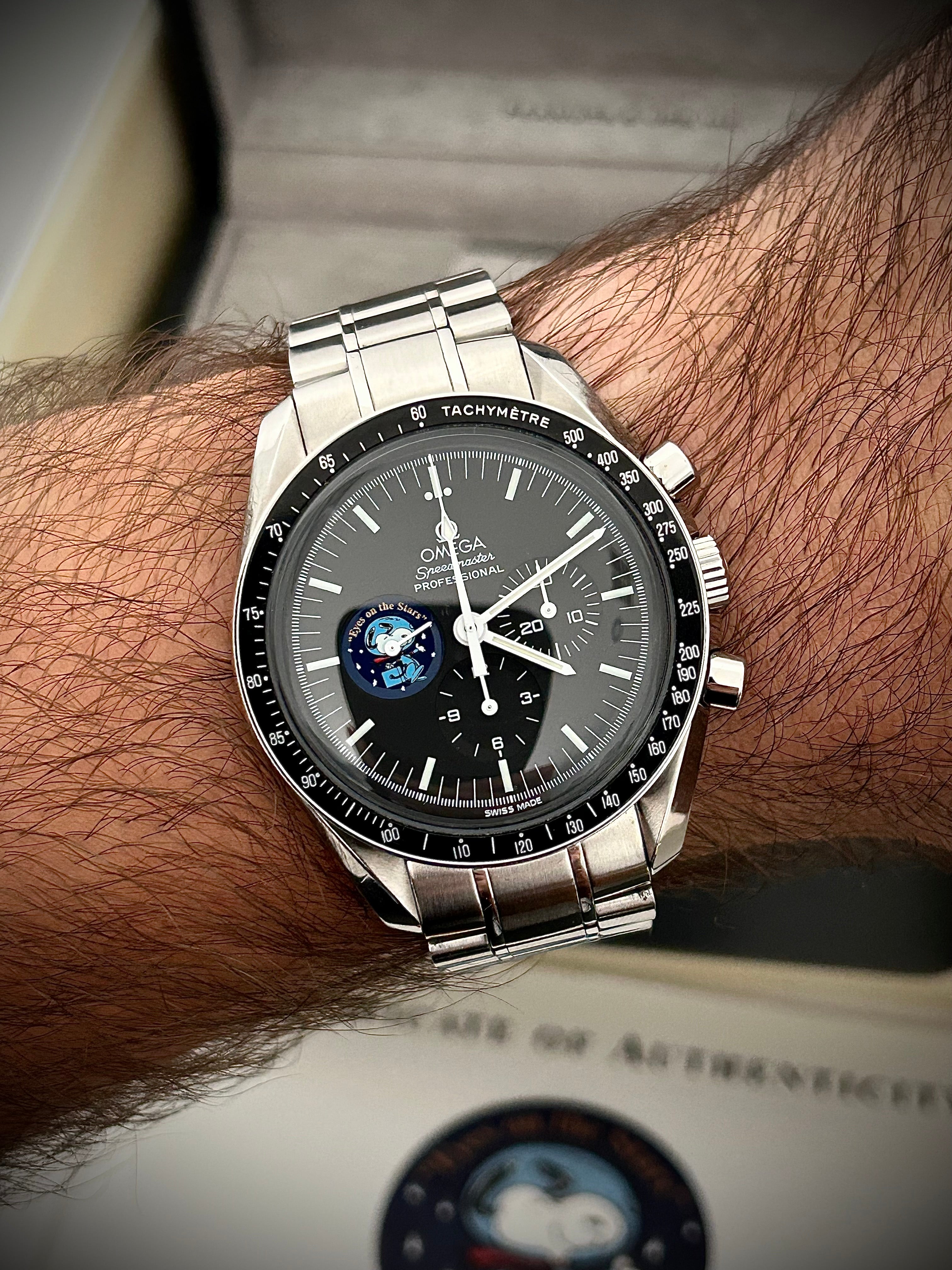 2003 OMEGA SPEEDMASTER SNOOPY AWARD, LIMITED EDITION, 3578.51.00, FULL SET, INC GST