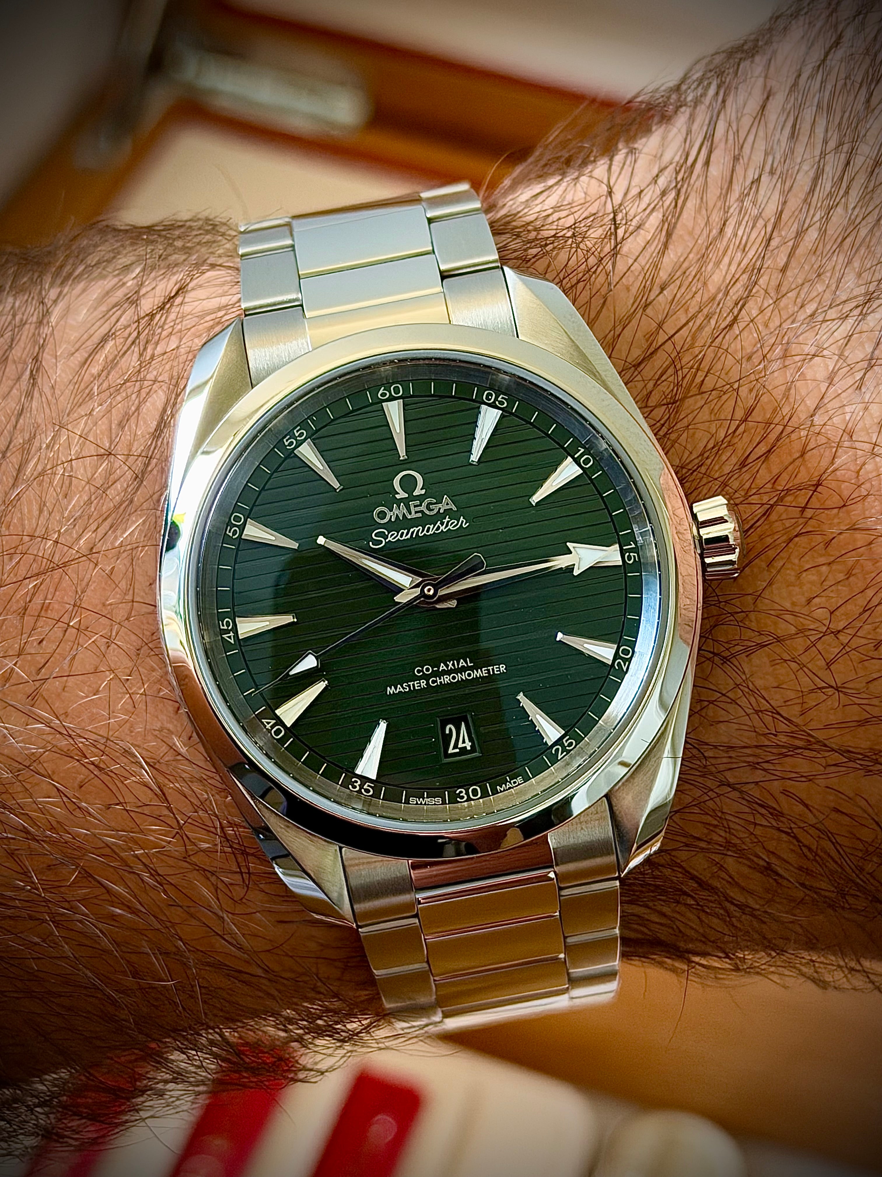 2025 OMEGA AQUA TERRA 150M 38, GREEN DIAL, FULL SET, INC GST