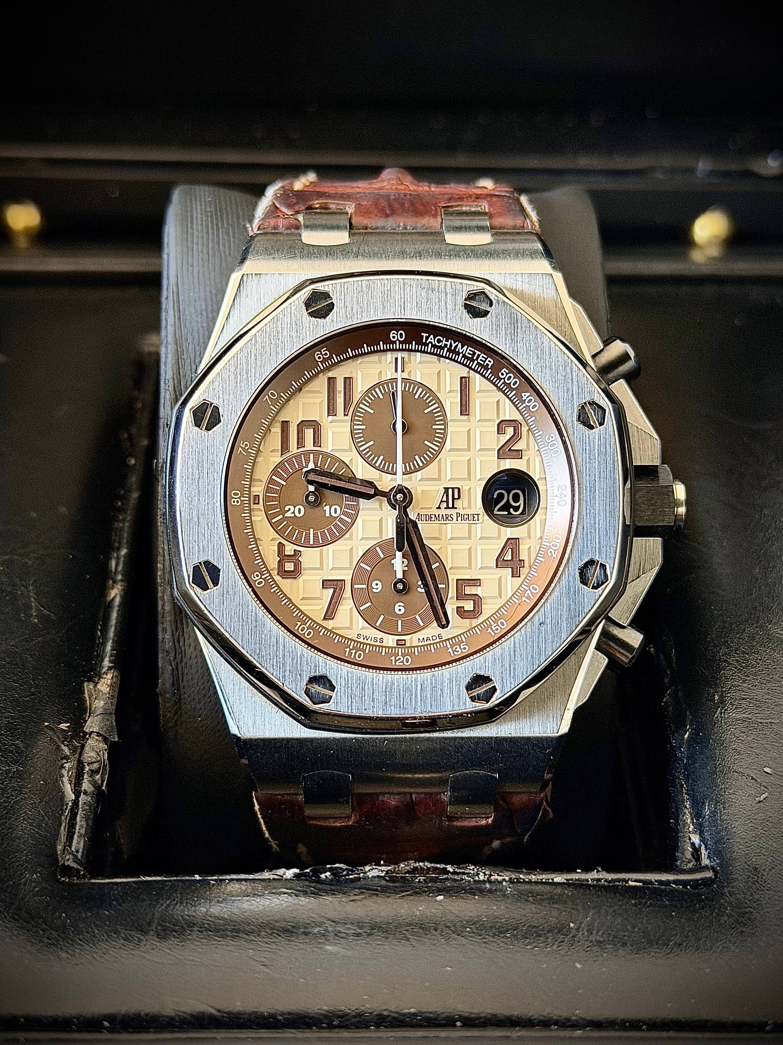 2015 AUDEMARS PIGUET ROYAL OAK OFFSHORE CHRONOGRAPH, “SAFARI” FULL SET, INC GST