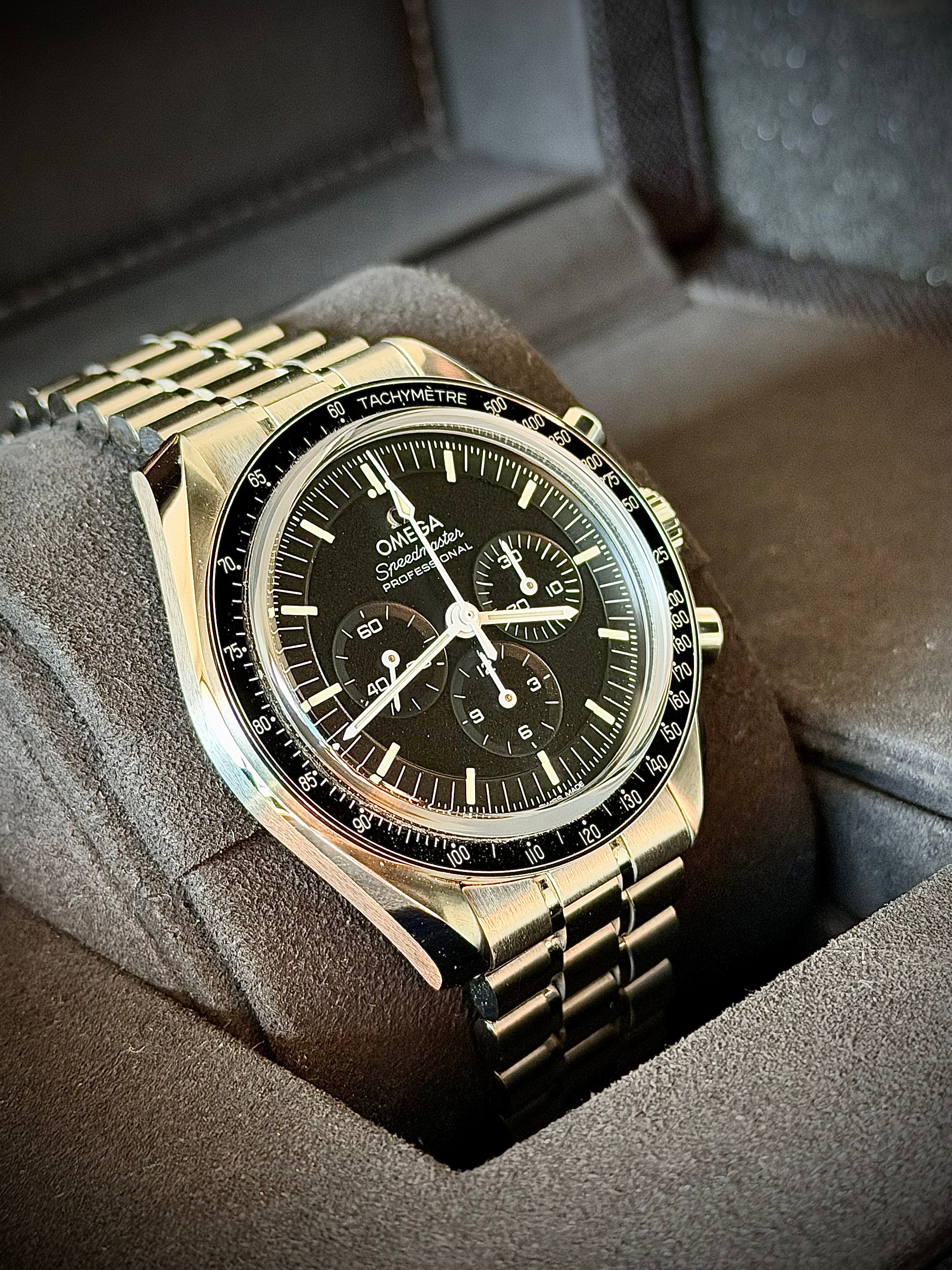 2022 OMEGA SPEEDMASTER PROFESSIONAL, SAPPHIRE SANDWICH , FULL SET, INC GST