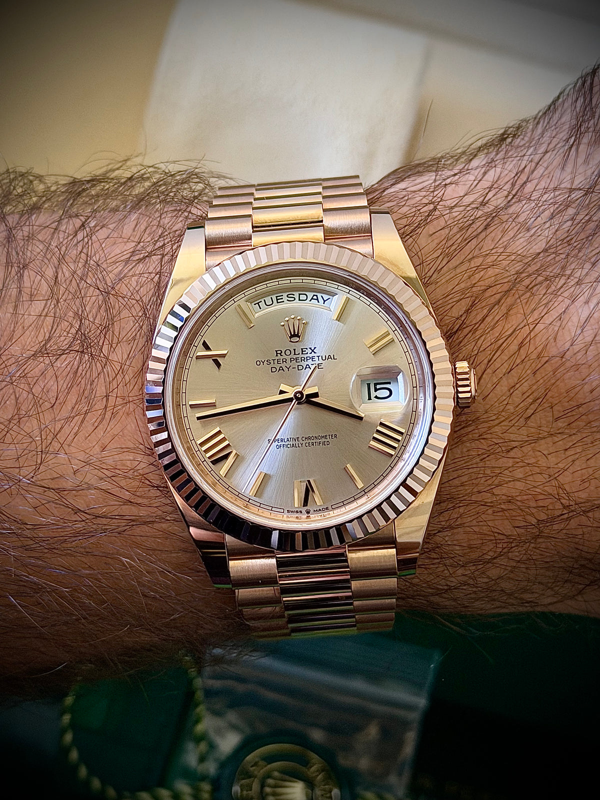2024 ROLEX DAY-DATE 40, 228235, SUNDUST DIAL, 18CT EVEROSE GOLD, FULL SET, INC GST
