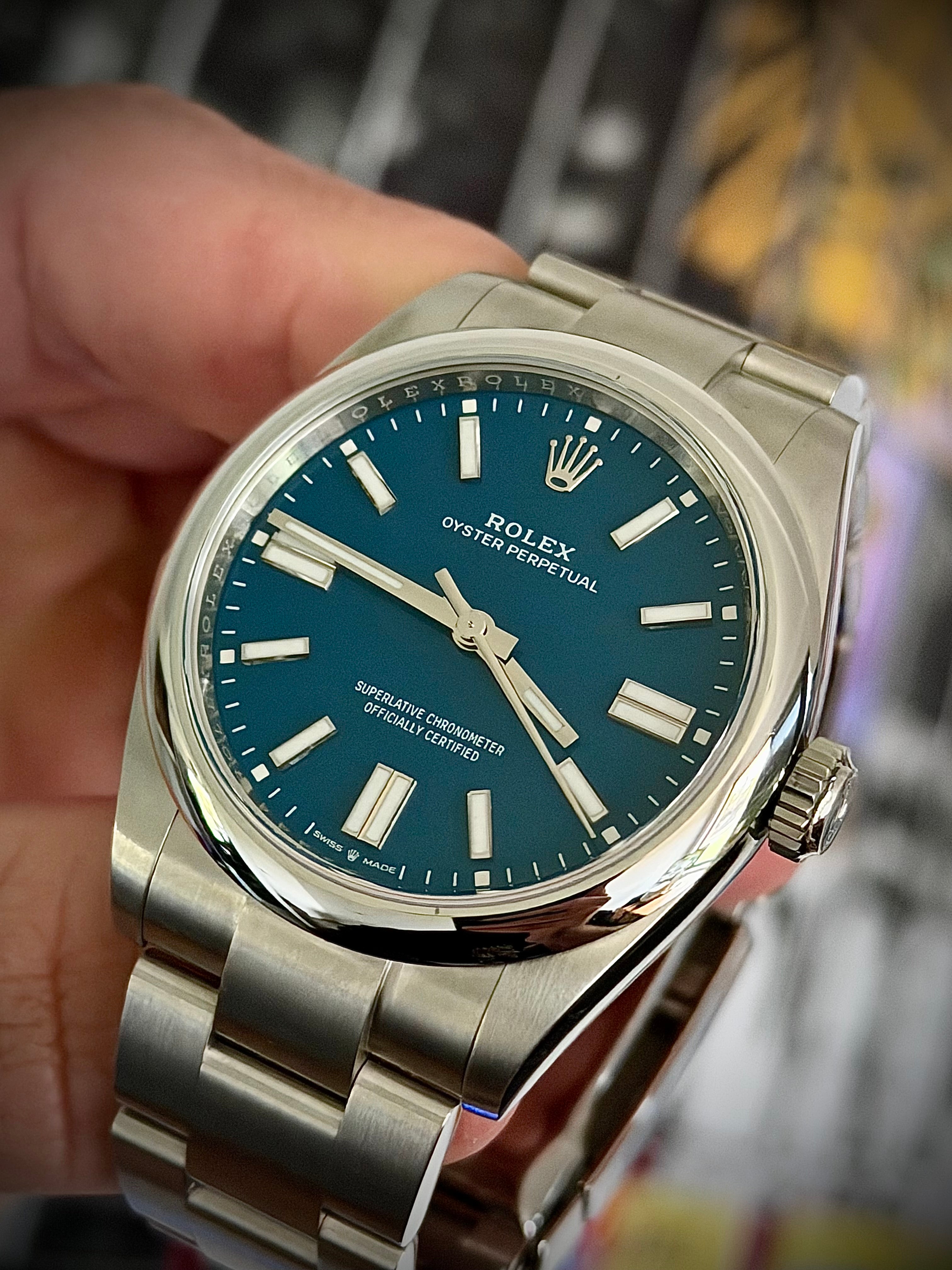 2025 ROLEX OYSTER PERPETUAL 41, 134300, MEDIUM BLUE DIAL, FULL SET, INC GST
