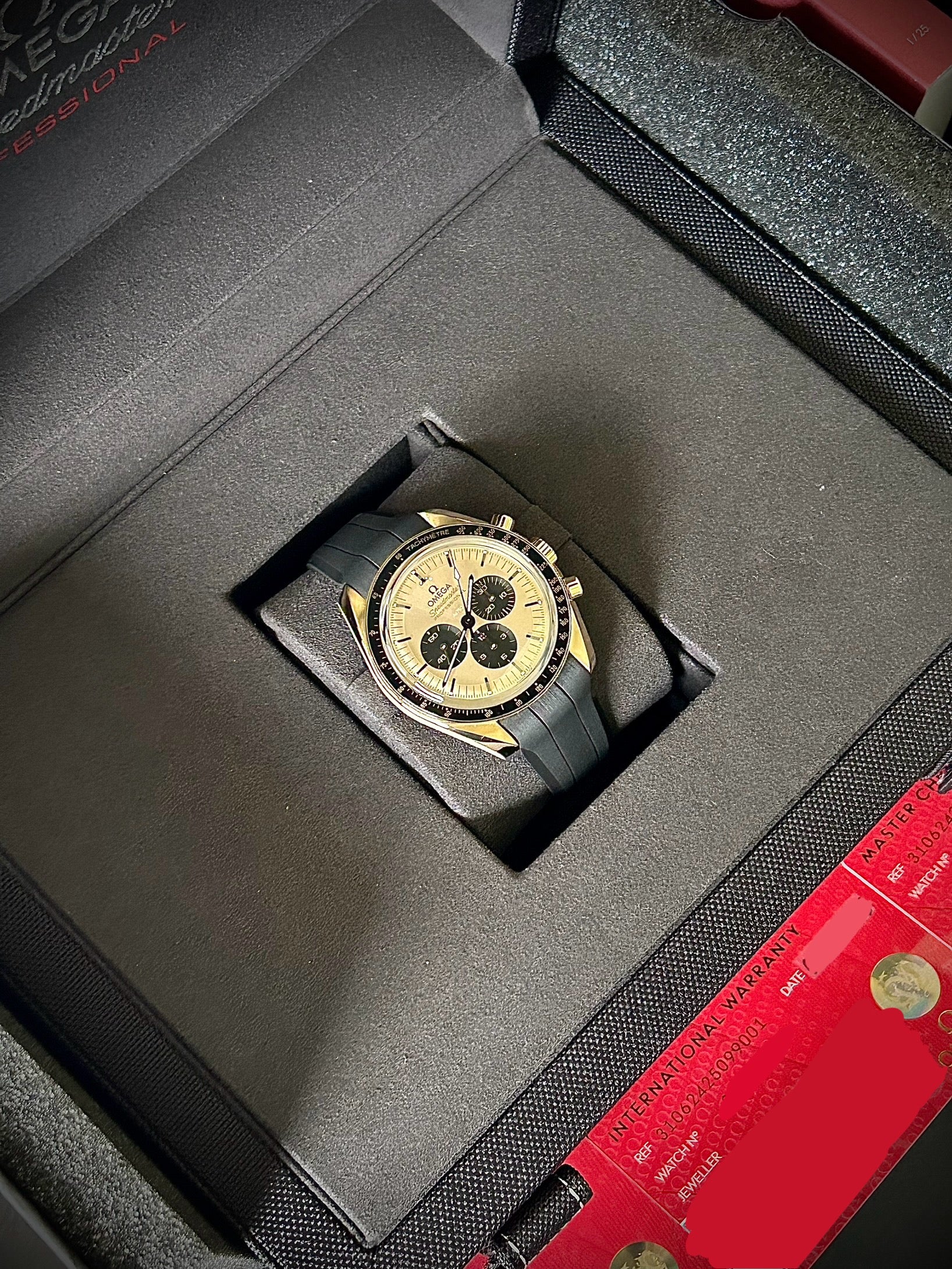 2025 OMEGA SPEEDMASTER MOONSHINE GOLD, FULL SET, INC GST