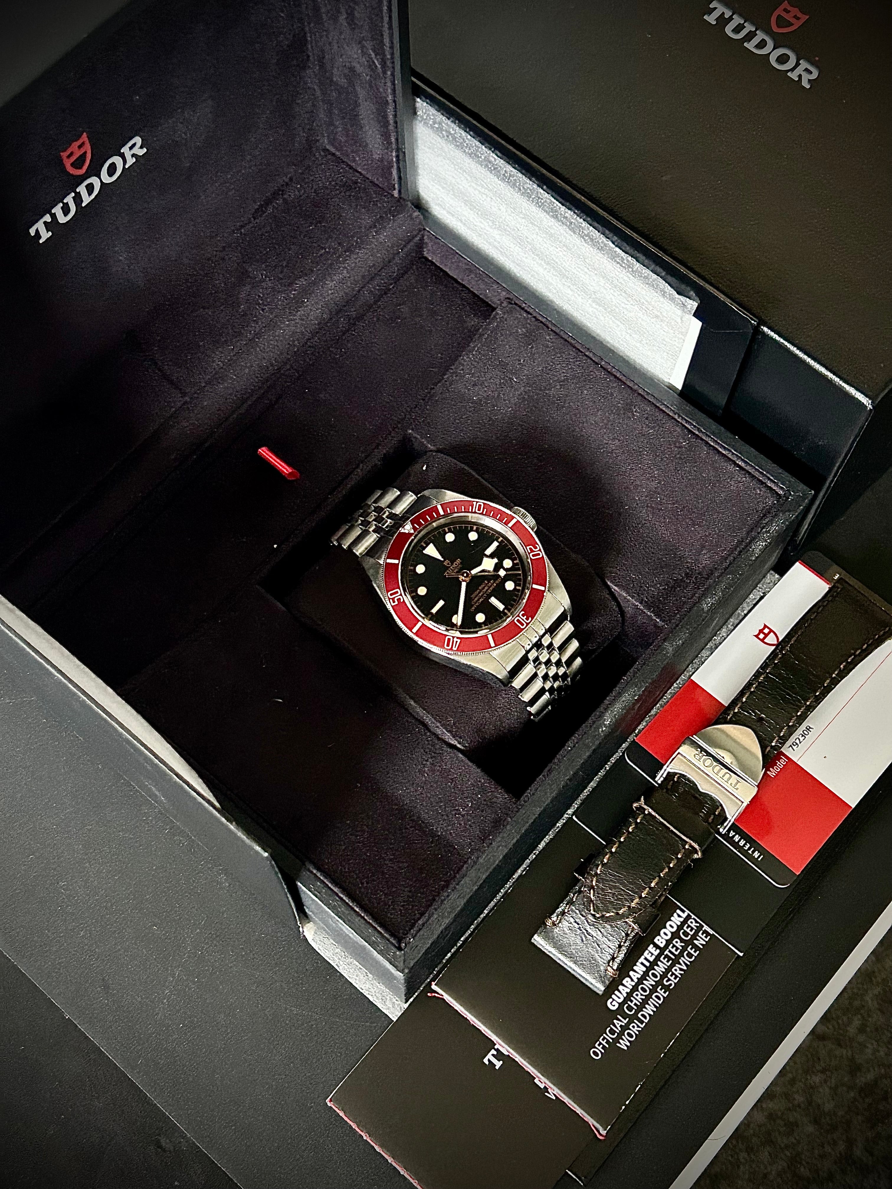 2020 TUDOR BLACK BAY BURGANDY, 41MM, FULL SET, INC GST