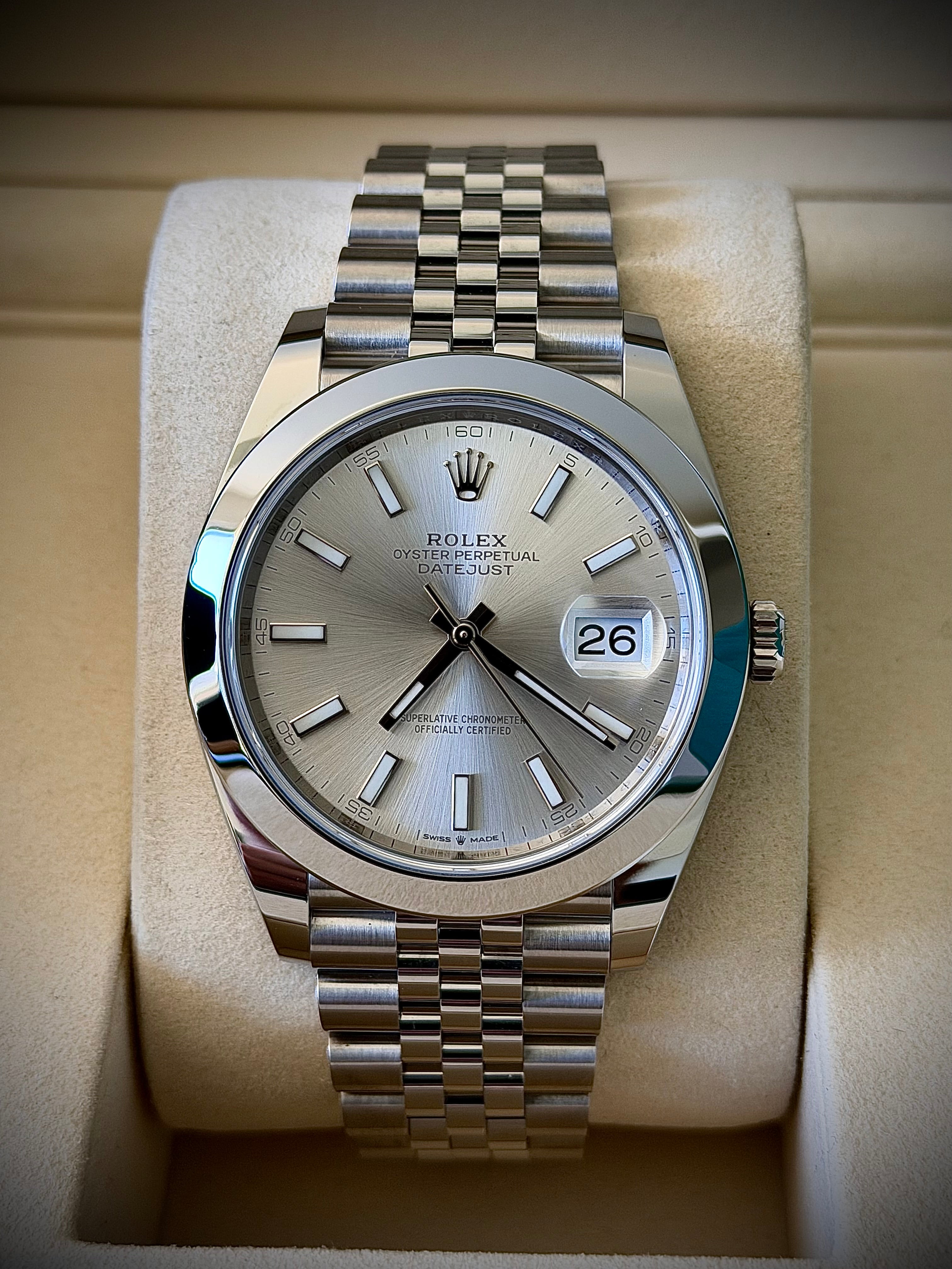 2025 ROLEX DATEJUST 41, SILVER DIAL, 126300, FULL SET, INC GST