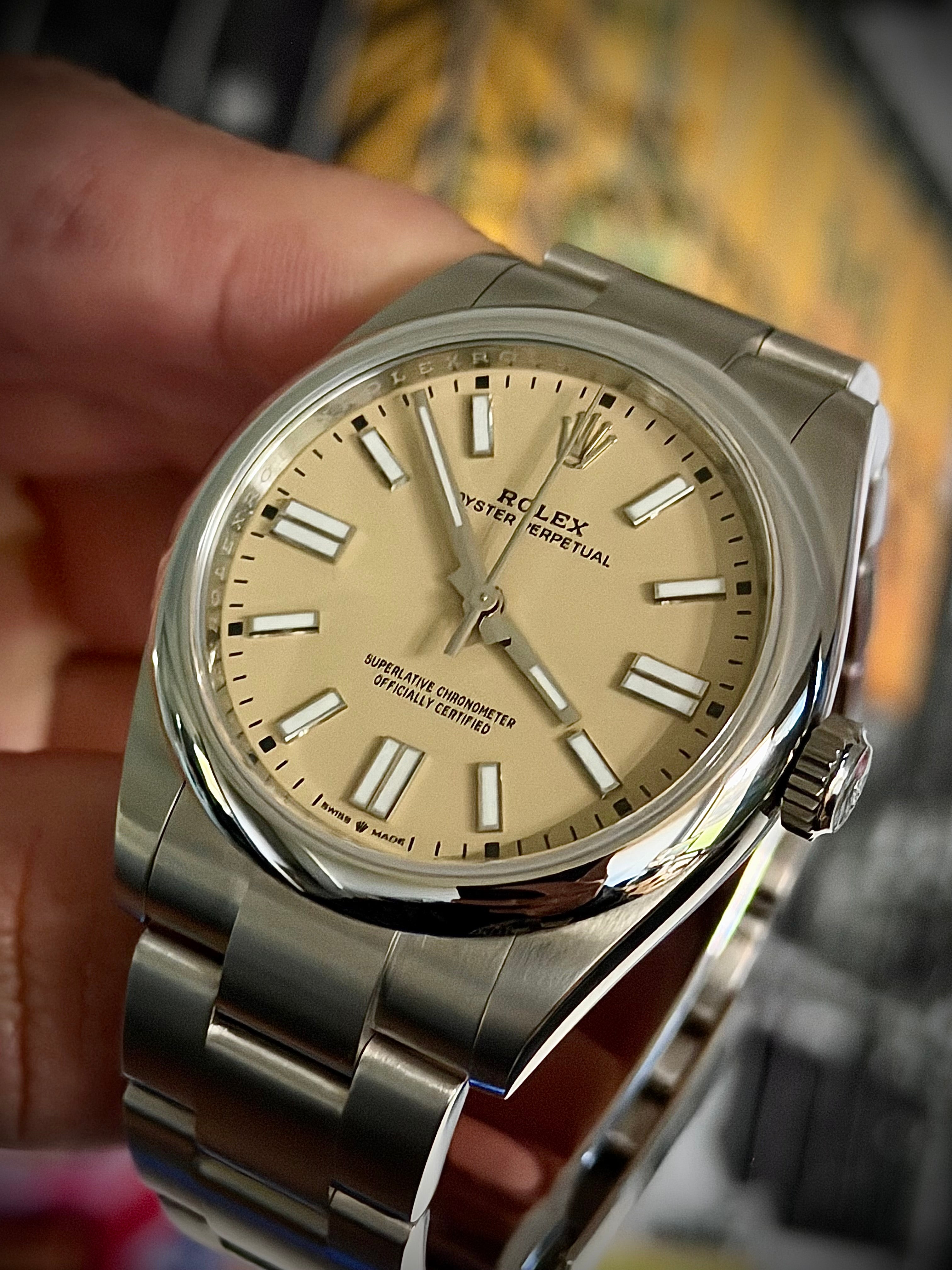 2026 ROLEX OYSTER PERPETUAL 41, 134300, BEIGE DIAL, FULL SET, INC GST