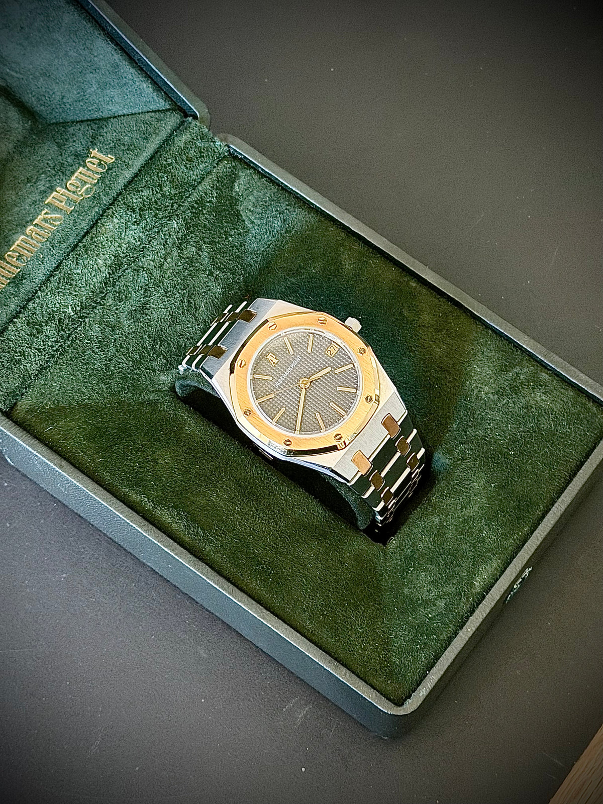 CIRCA 1980 AUDEMARS PIGUET ROYAL OAK, 4100SA, TWO TONE, WATCH & BOX, INC GST