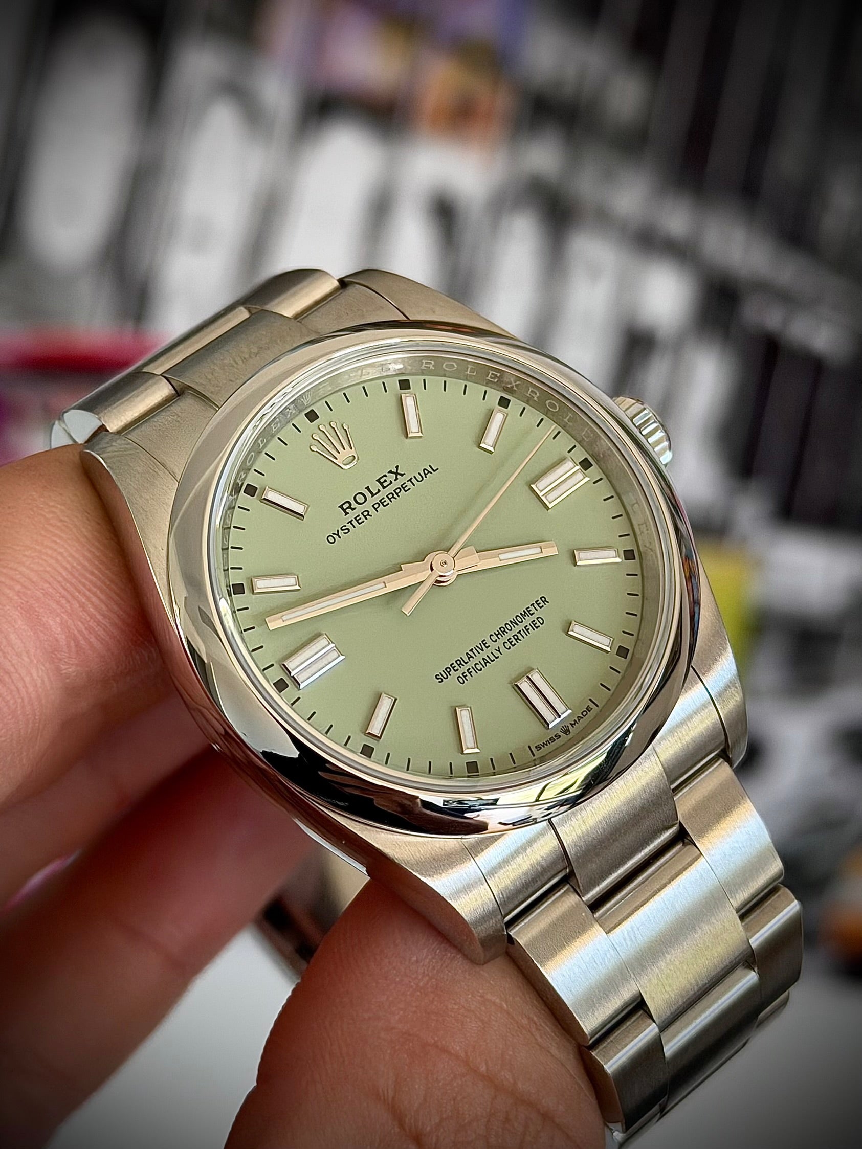 2025 ROLEX OYSTER PERPETUAL 36, PISTACHIO DIAL, 126000, BRAND NEW, FULL SET, INC GST