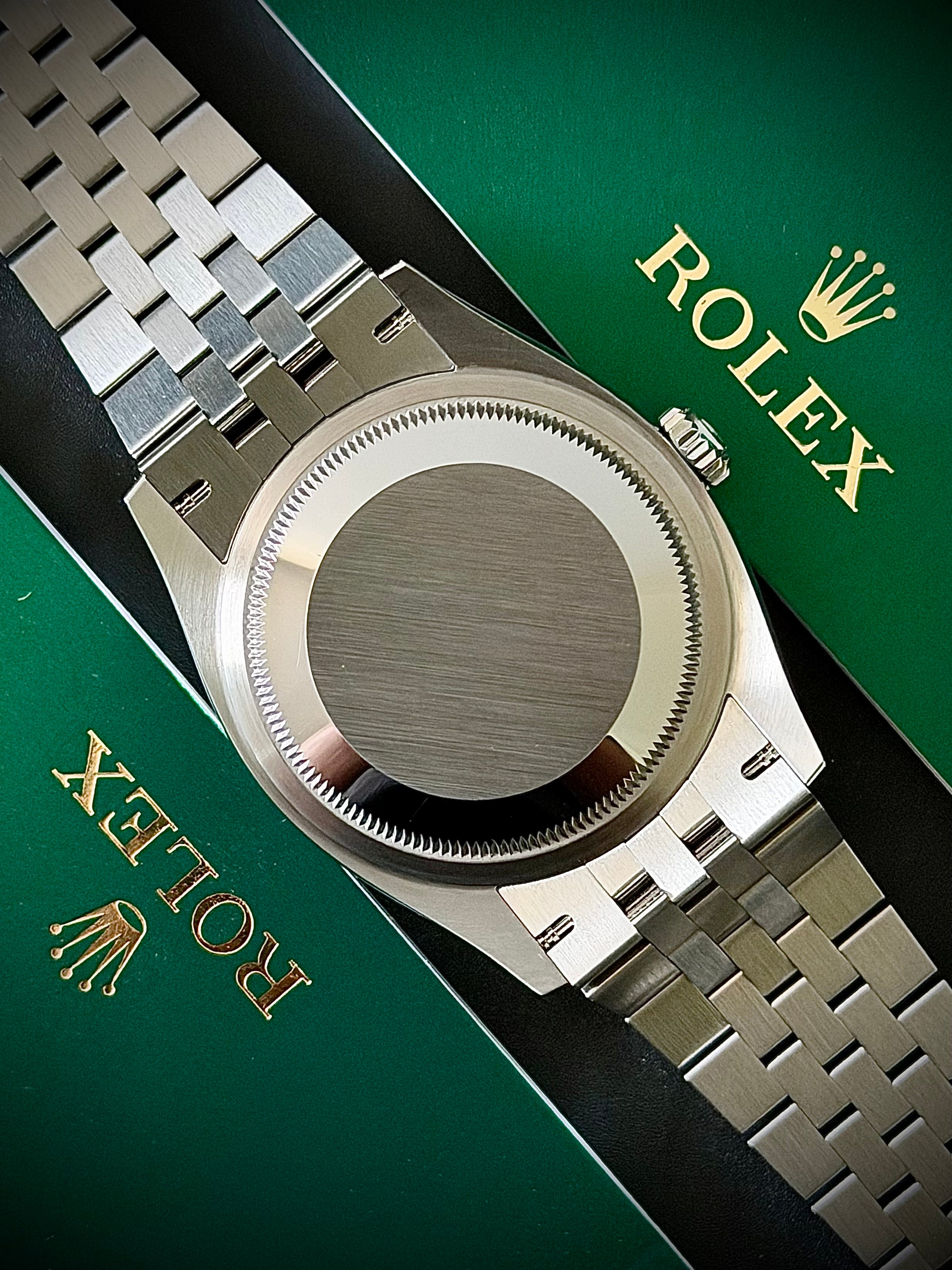 2026 ROLEX DATEJUST 36, 126200, GREEN OMBRÉ DIAL, SMOOTH BEZEL, JUBILEE BRACELET, AS NEW, FULL SET, INC GST