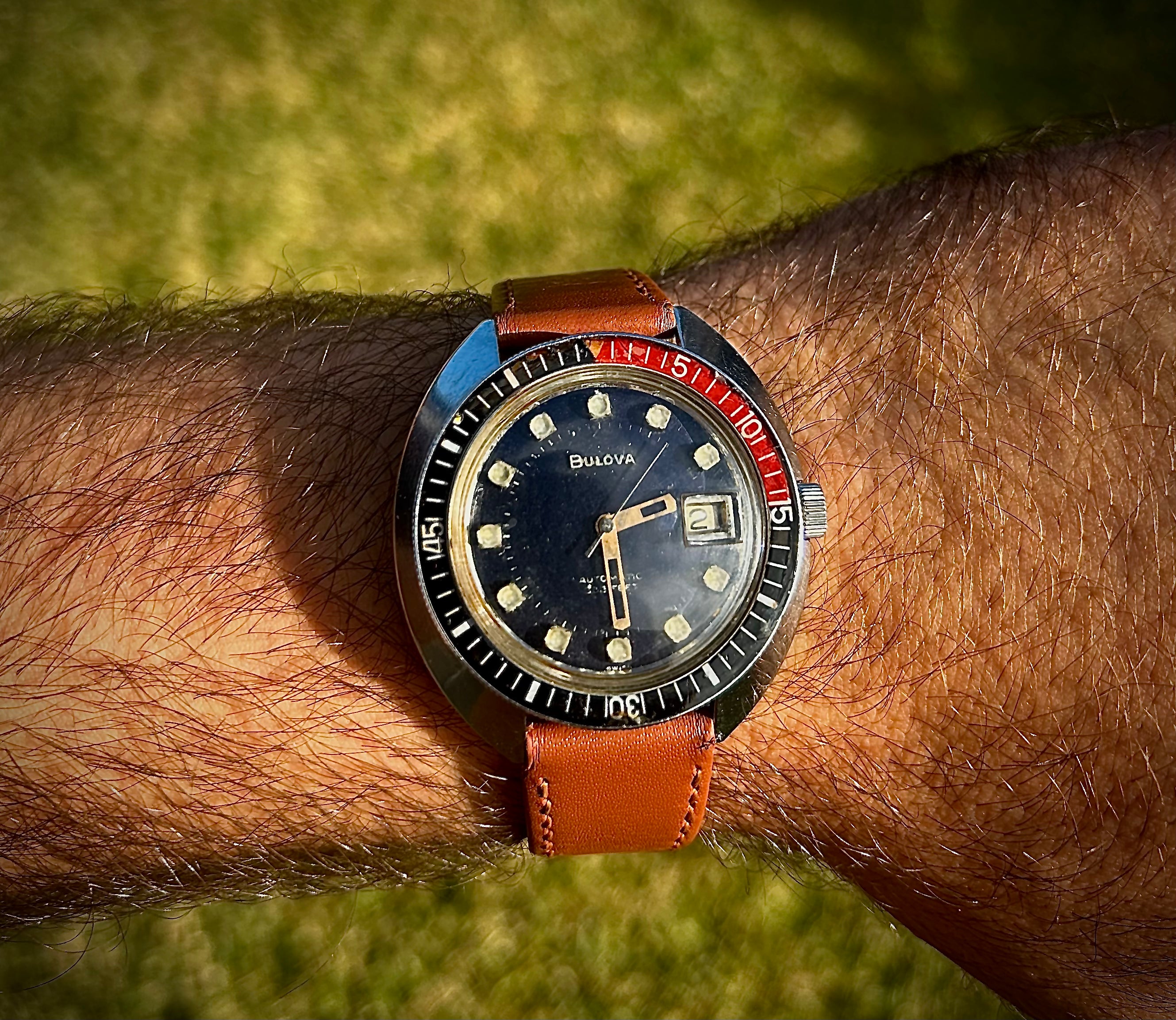 1969 VINTAGE BULOVA DEVIL DIVER (666 FEET)