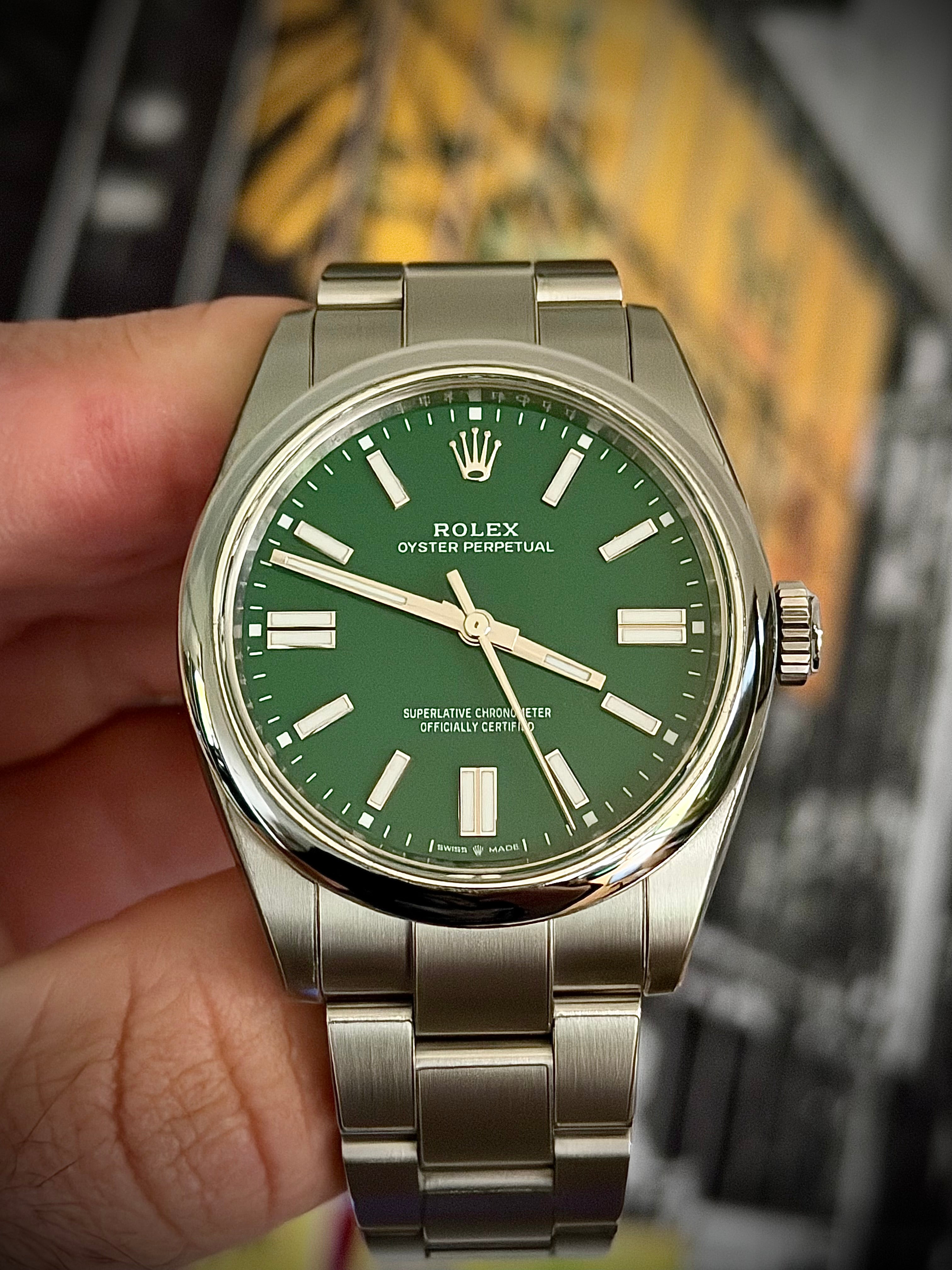 2025 ROLEX OYSTER PERPETUAL 41, 134300, GREEN DIAL, FULL SET, INC GST