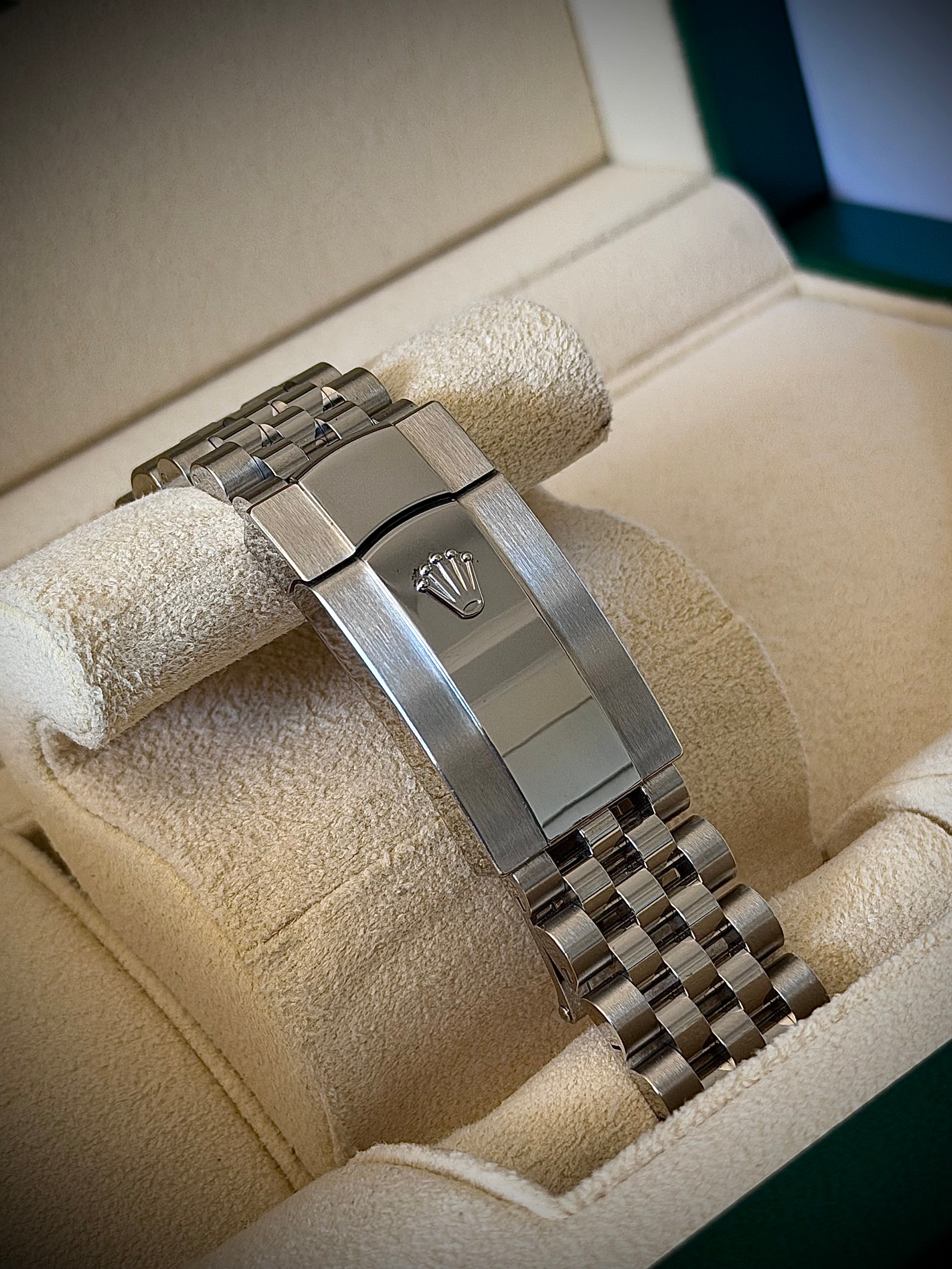2021 ROLEX DATEJUST 41, BLUE DIAL, SMOOTH JUBILEE 126300, FULL SET, INC GST